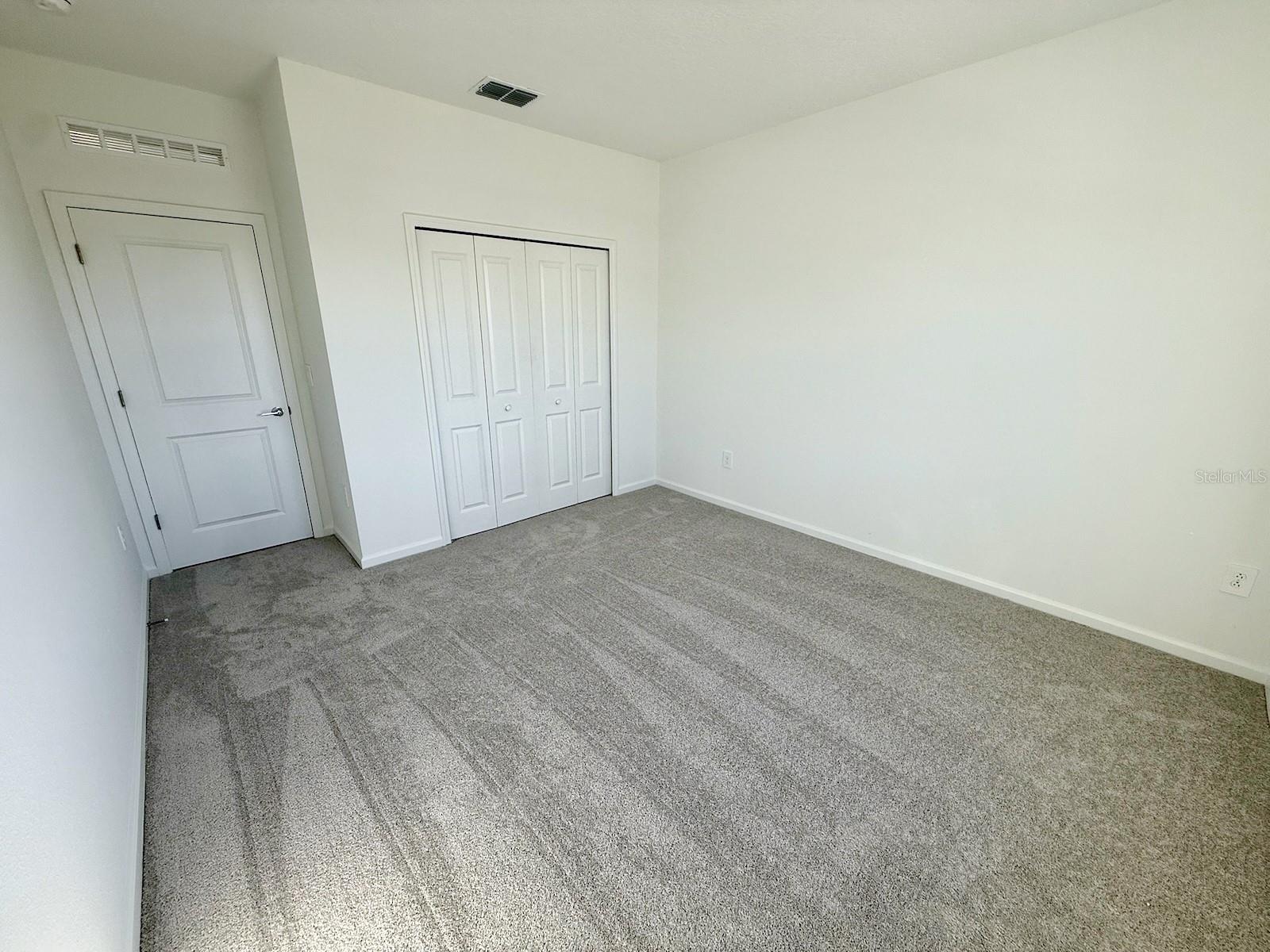 Image 17 of 59 For 5656 Lemon Grass Street