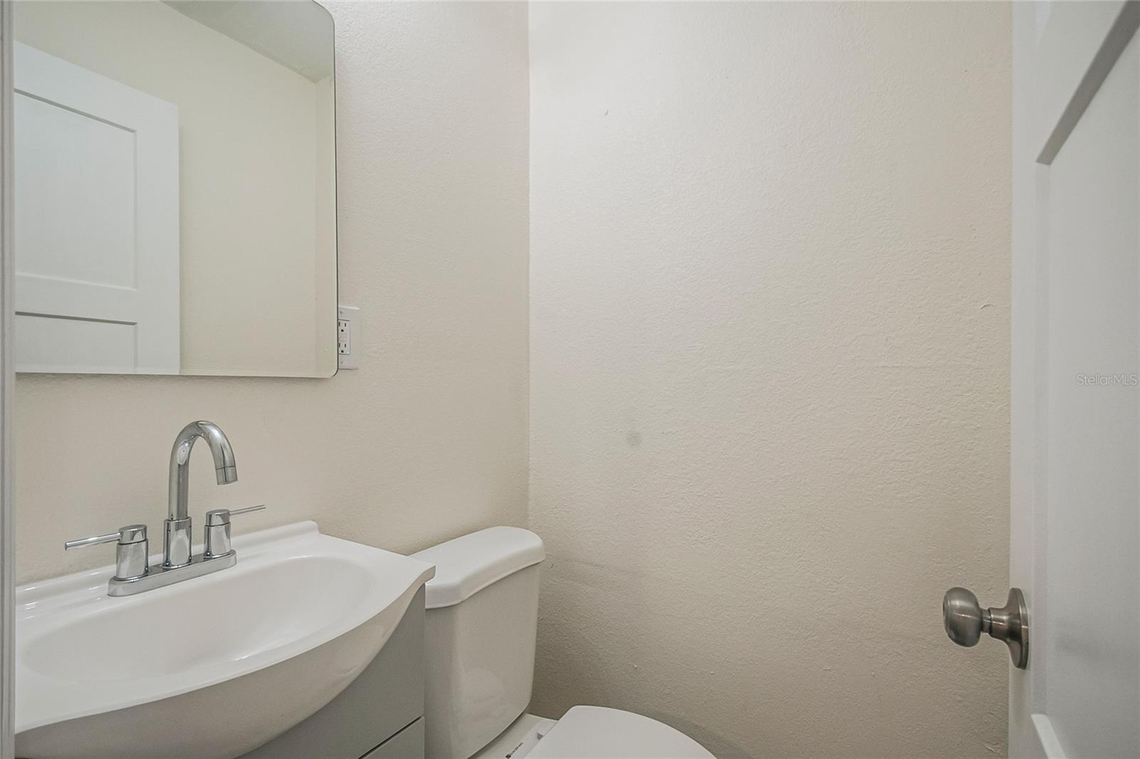 Image 32 of 45 For 145 Court Street