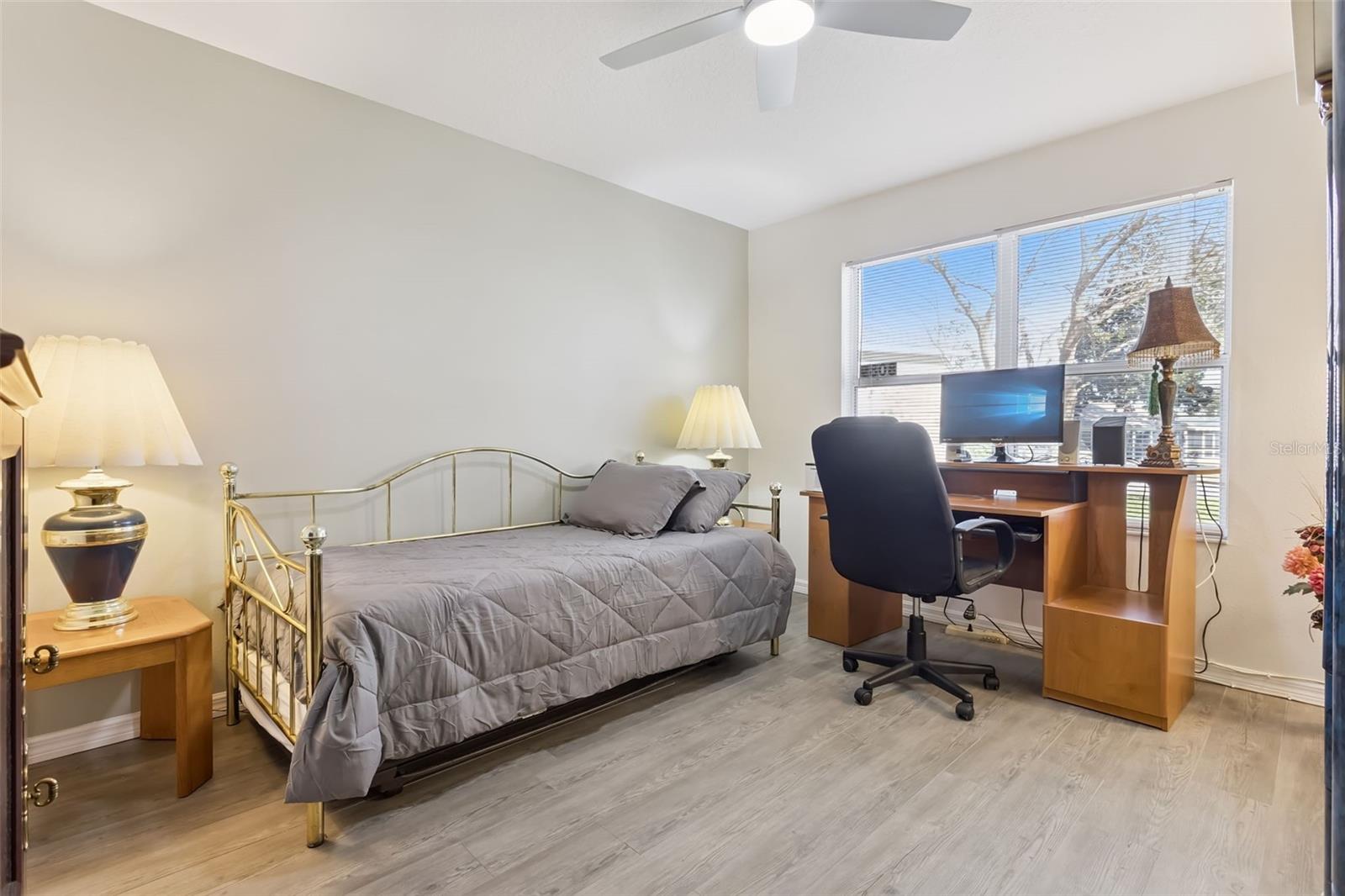 Image 18 of 26 For 8089 174th Belhaven Loop