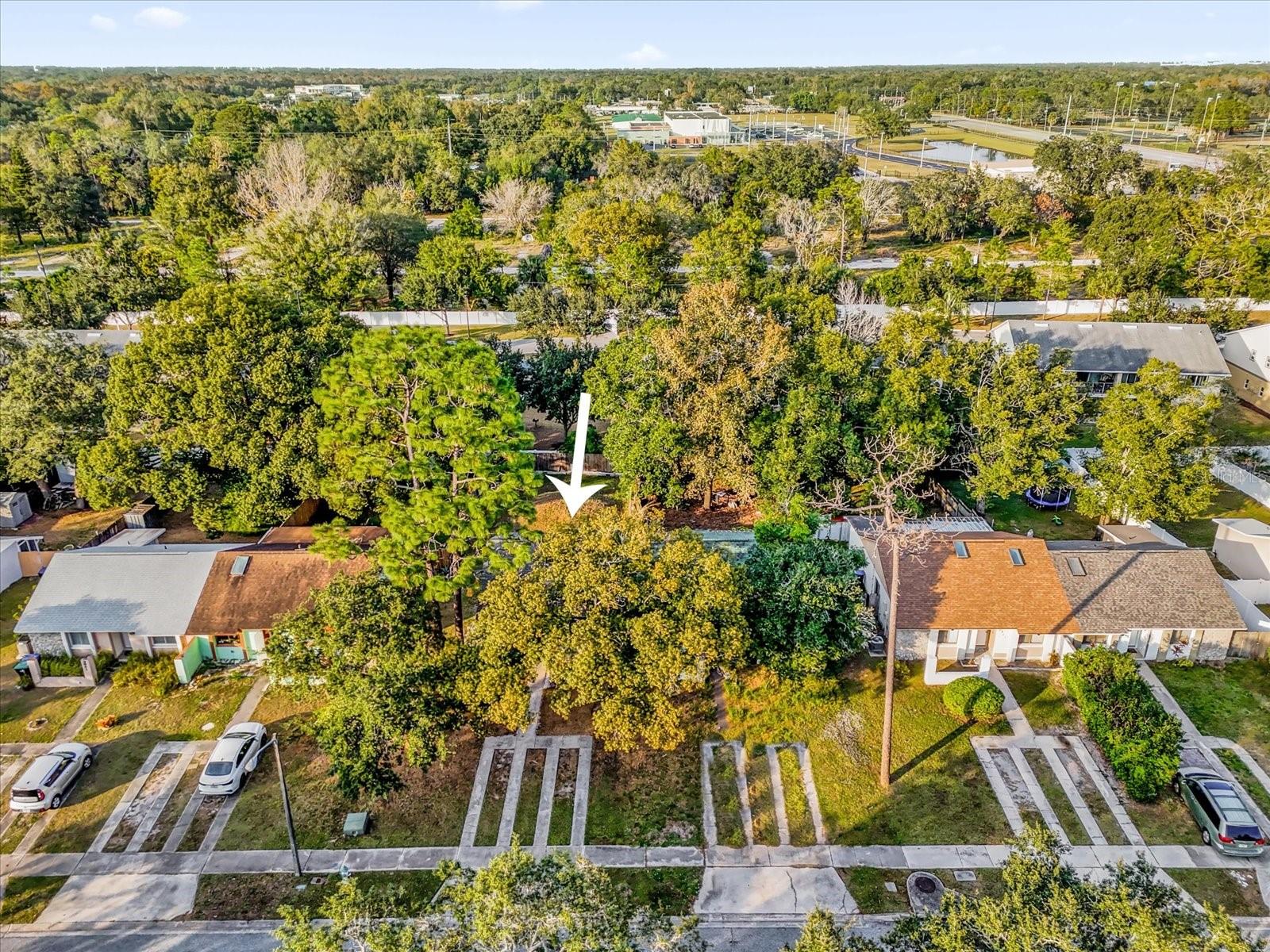 Image 36 of 37 For 9903 River Crest Court