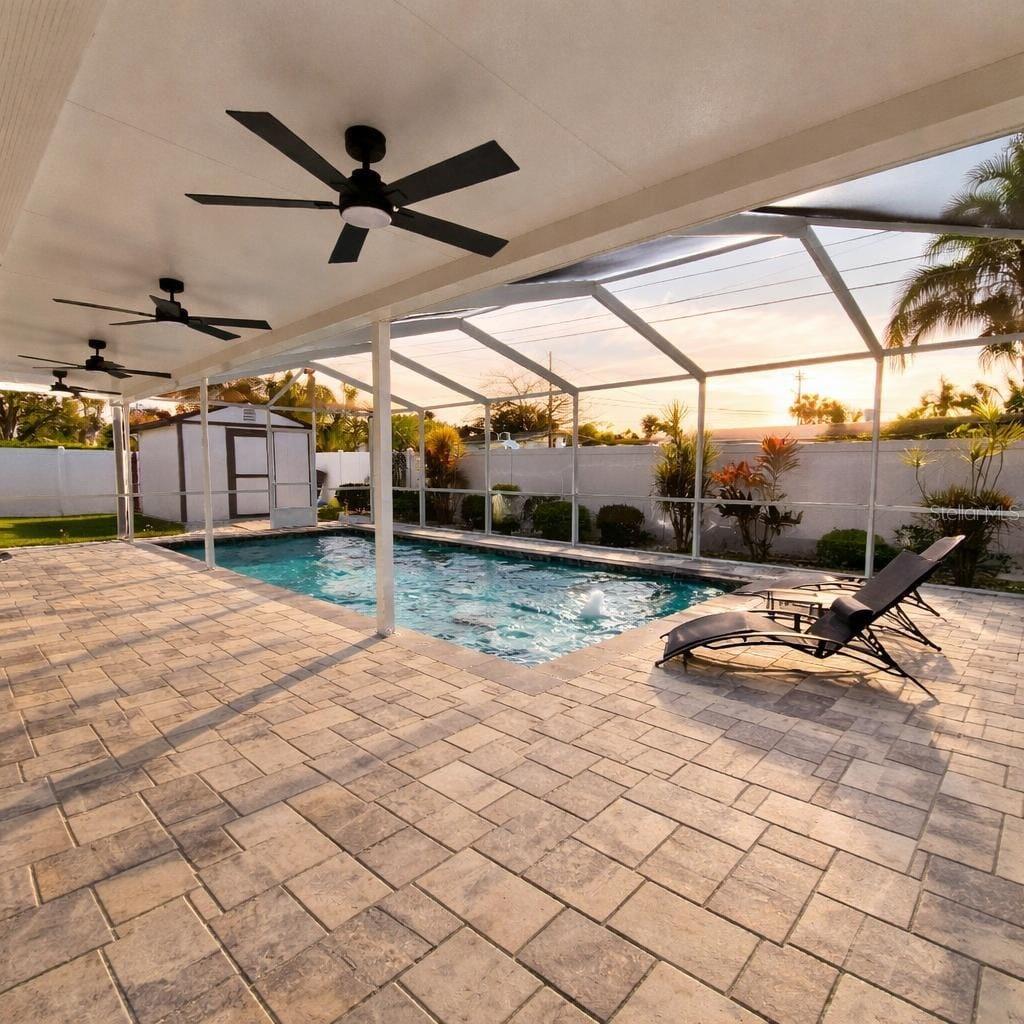 Image 29 of 39 For 2218 8th Avenue Sw