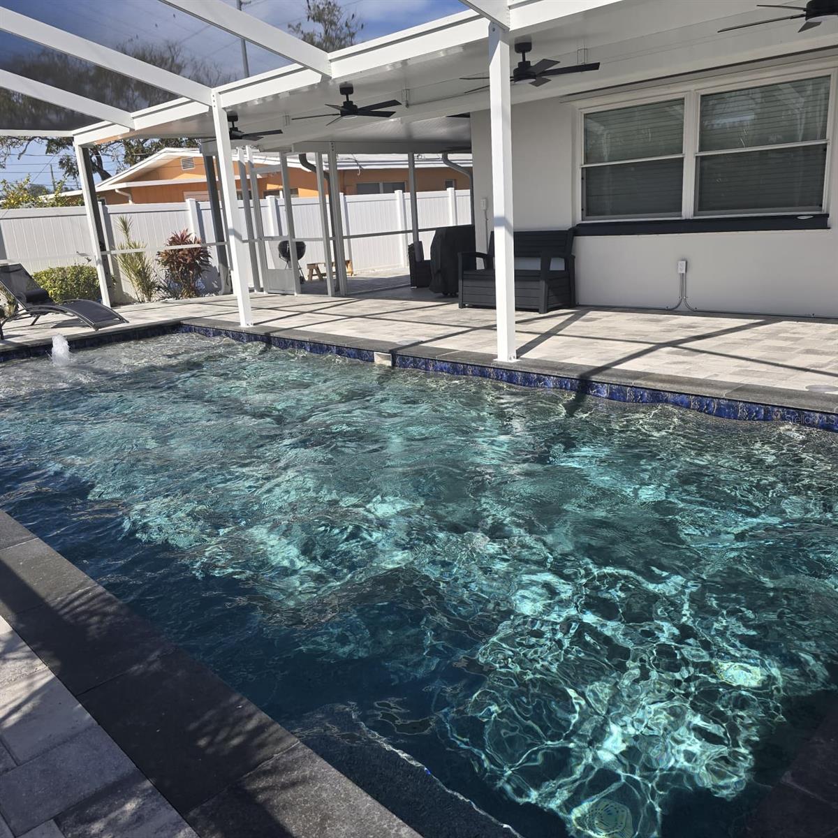 Image 30 of 39 For 2218 8th Avenue Sw