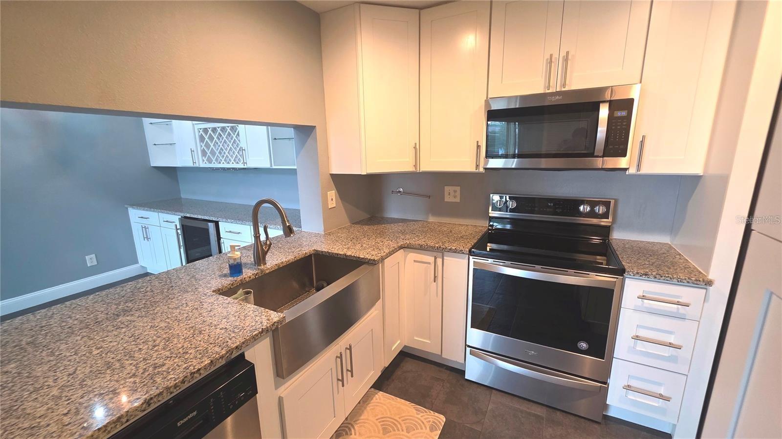 Image 12 of 28 For 8215 Sun Spring Circle 53