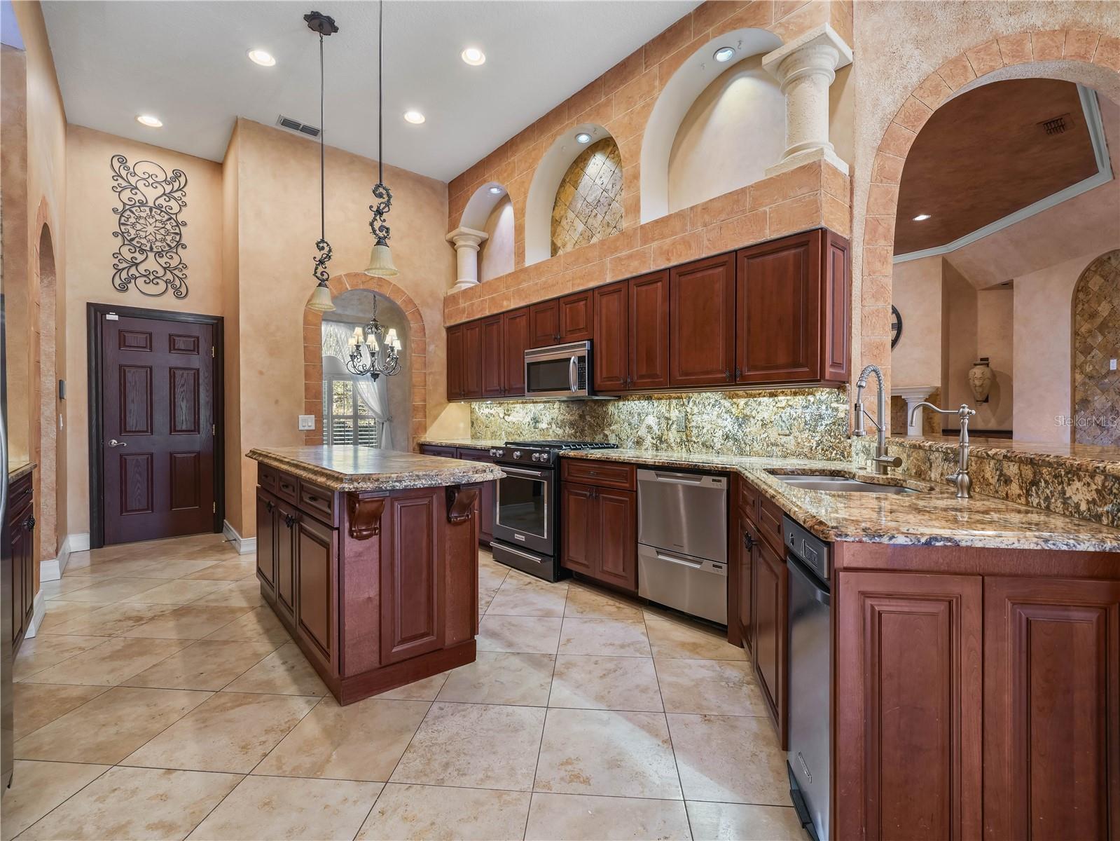 Image 14 of 47 For 3211 Heron Cove