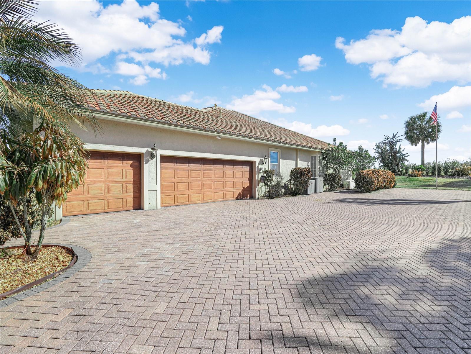 Image 2 of 47 For 3211 Heron Cove