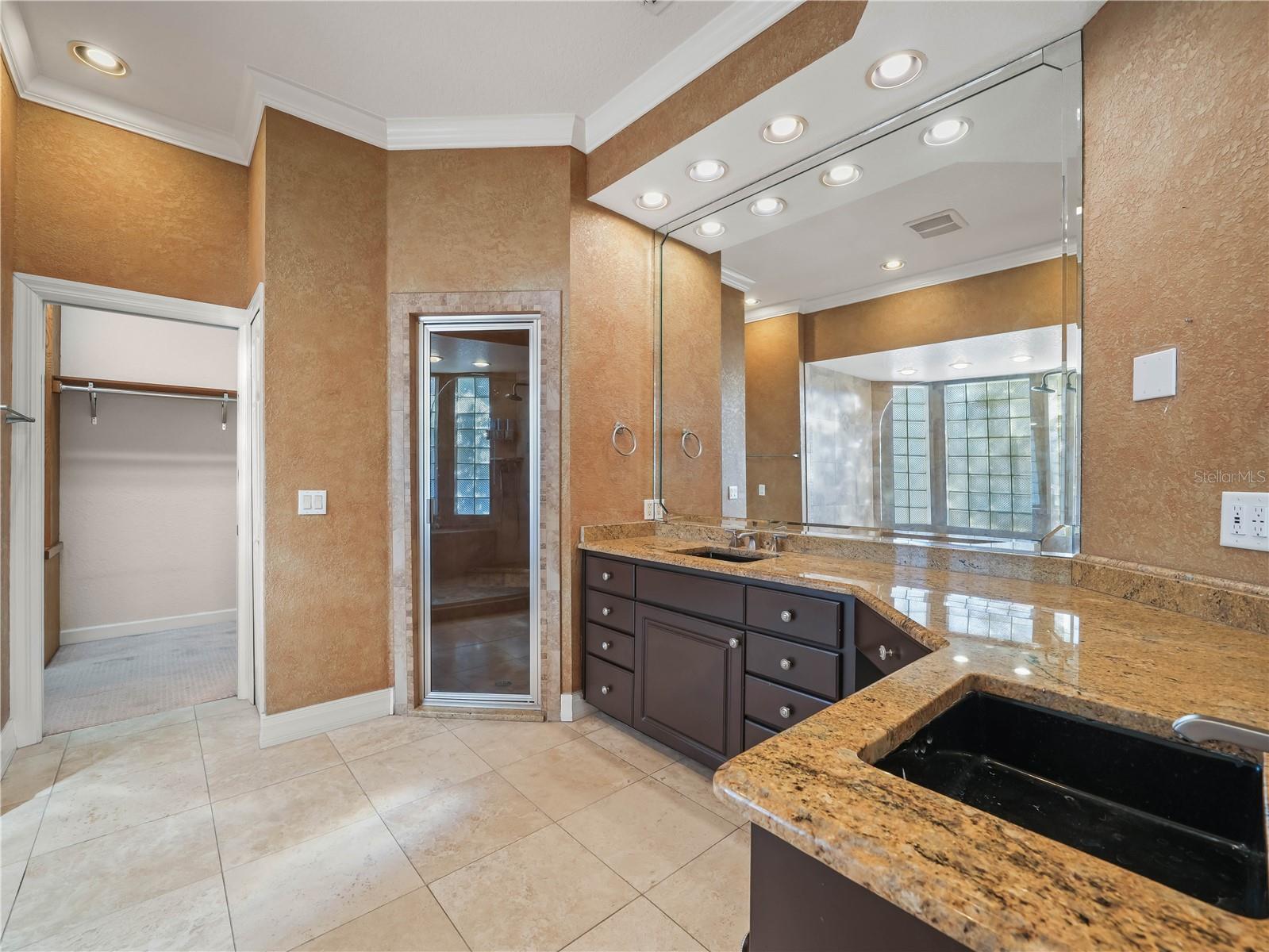 Image 21 of 47 For 3211 Heron Cove