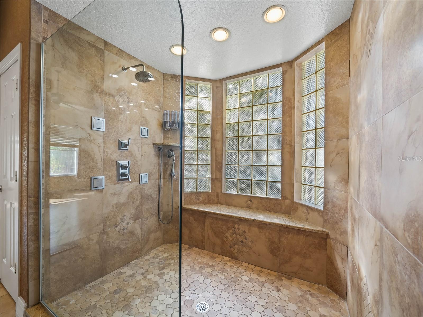 Image 23 of 47 For 3211 Heron Cove