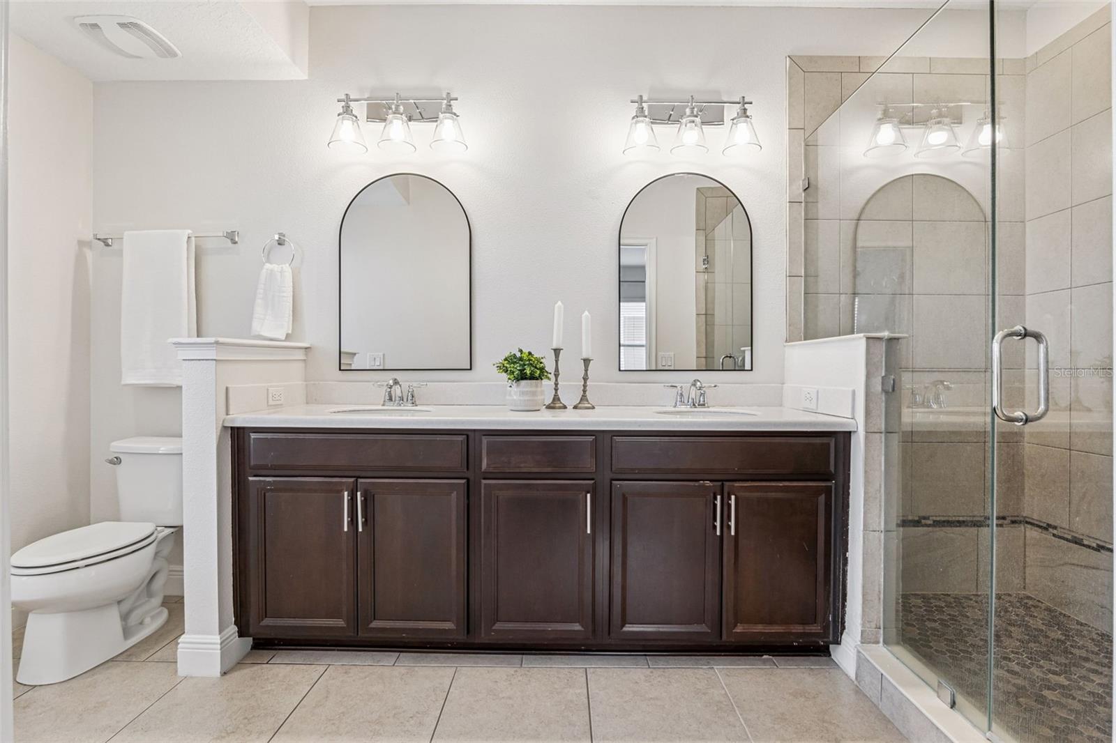 Image 29 of 51 For 8579 Pinter Street