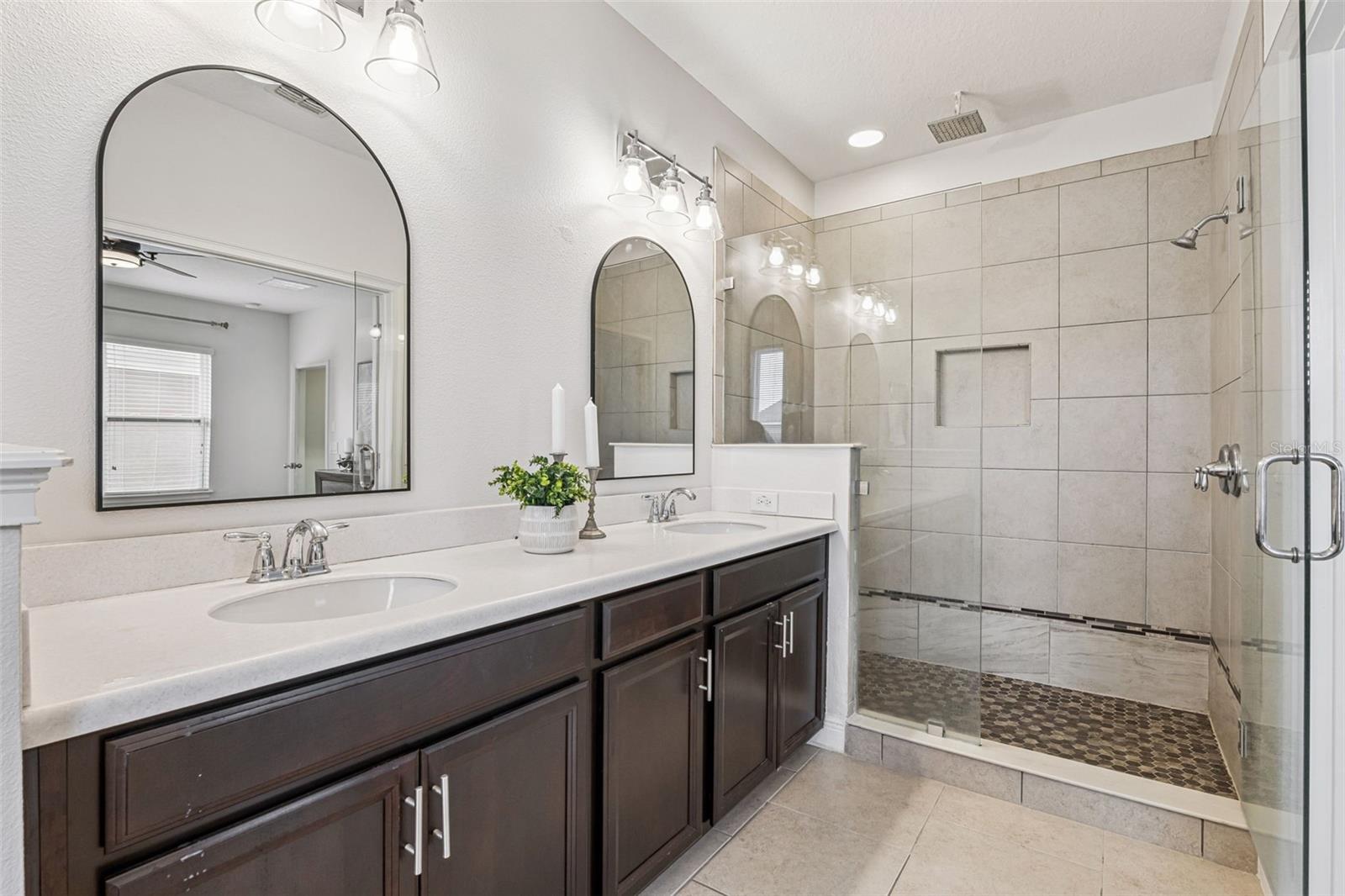 Image 30 of 51 For 8579 Pinter Street