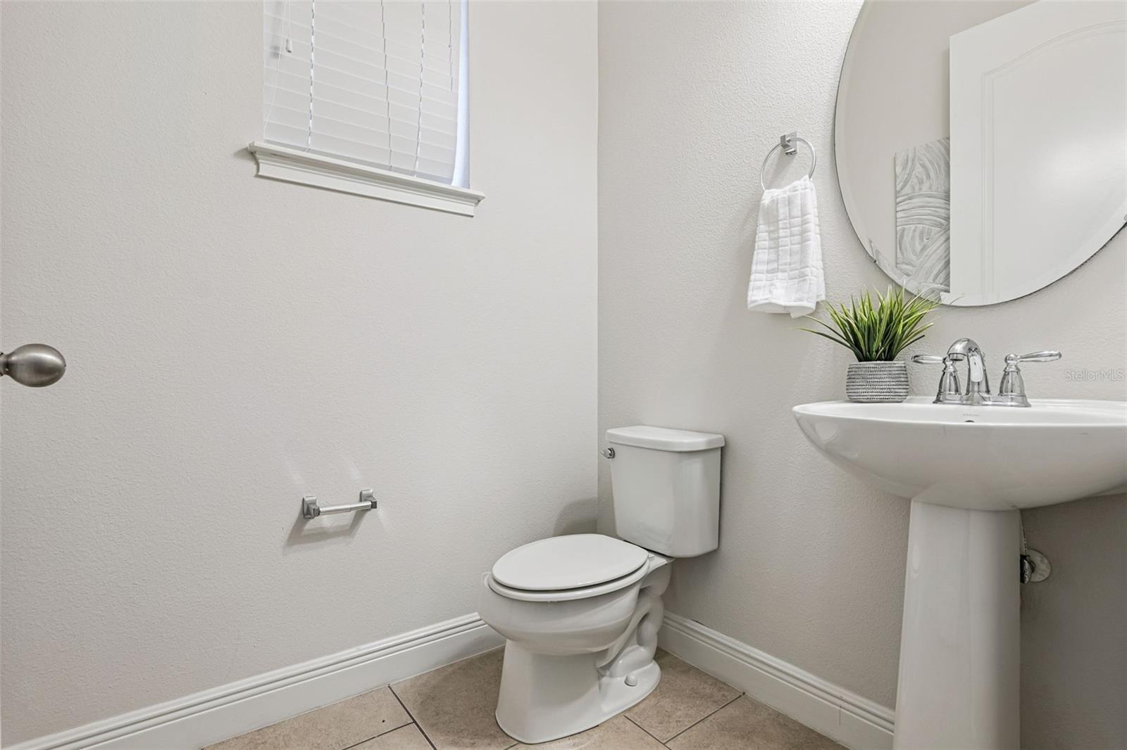 Image 36 of 51 For 8579 Pinter Street