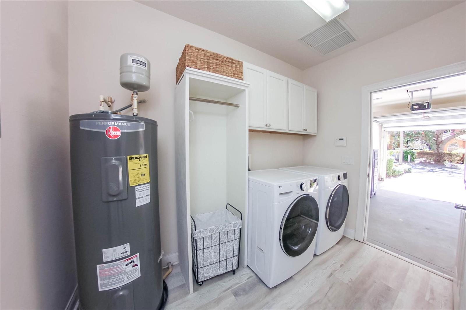 Image 12 of 31 For 6959 Sorrento Street