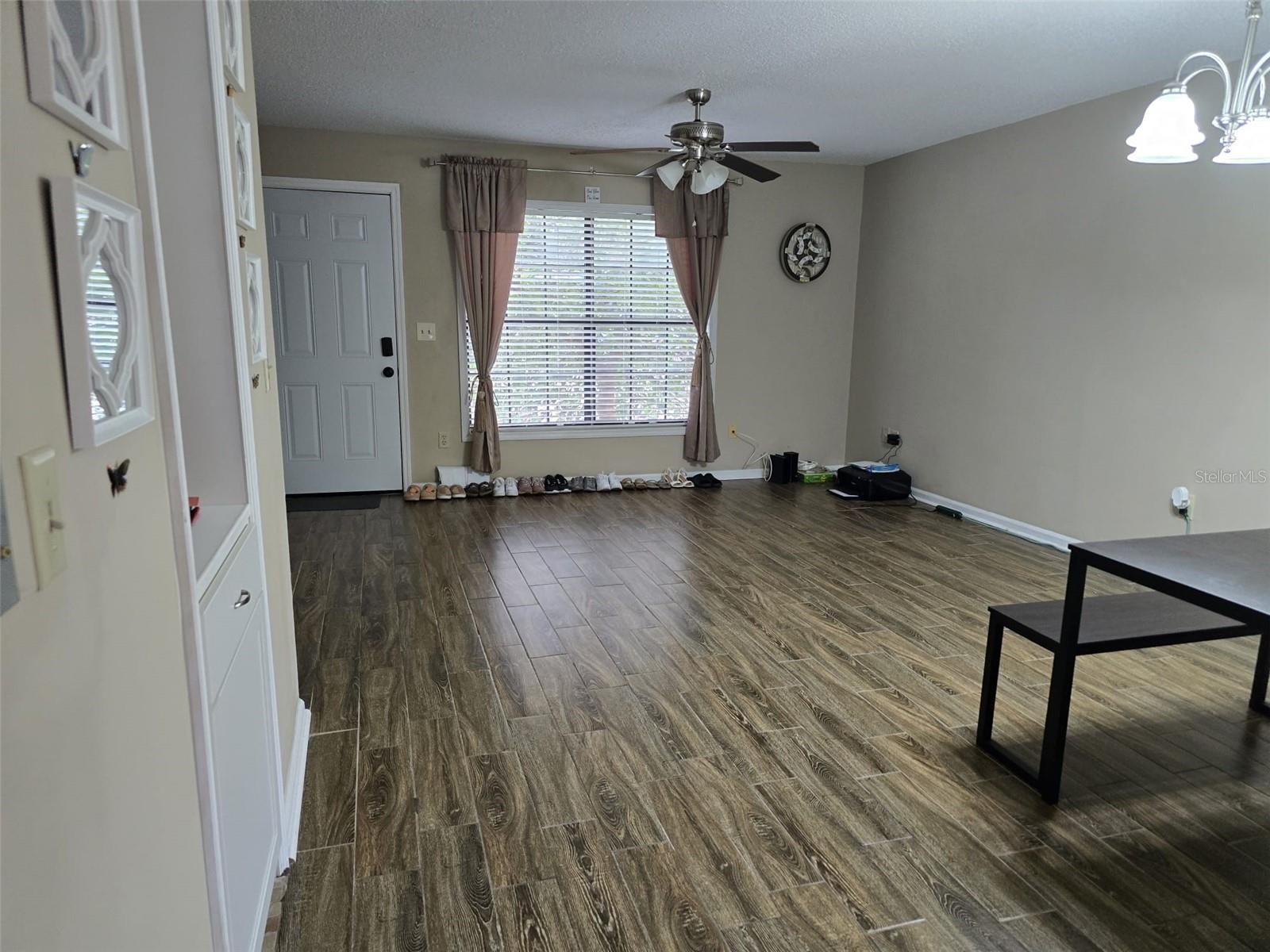 Image 4 of 11 For 3371 River View Way 46