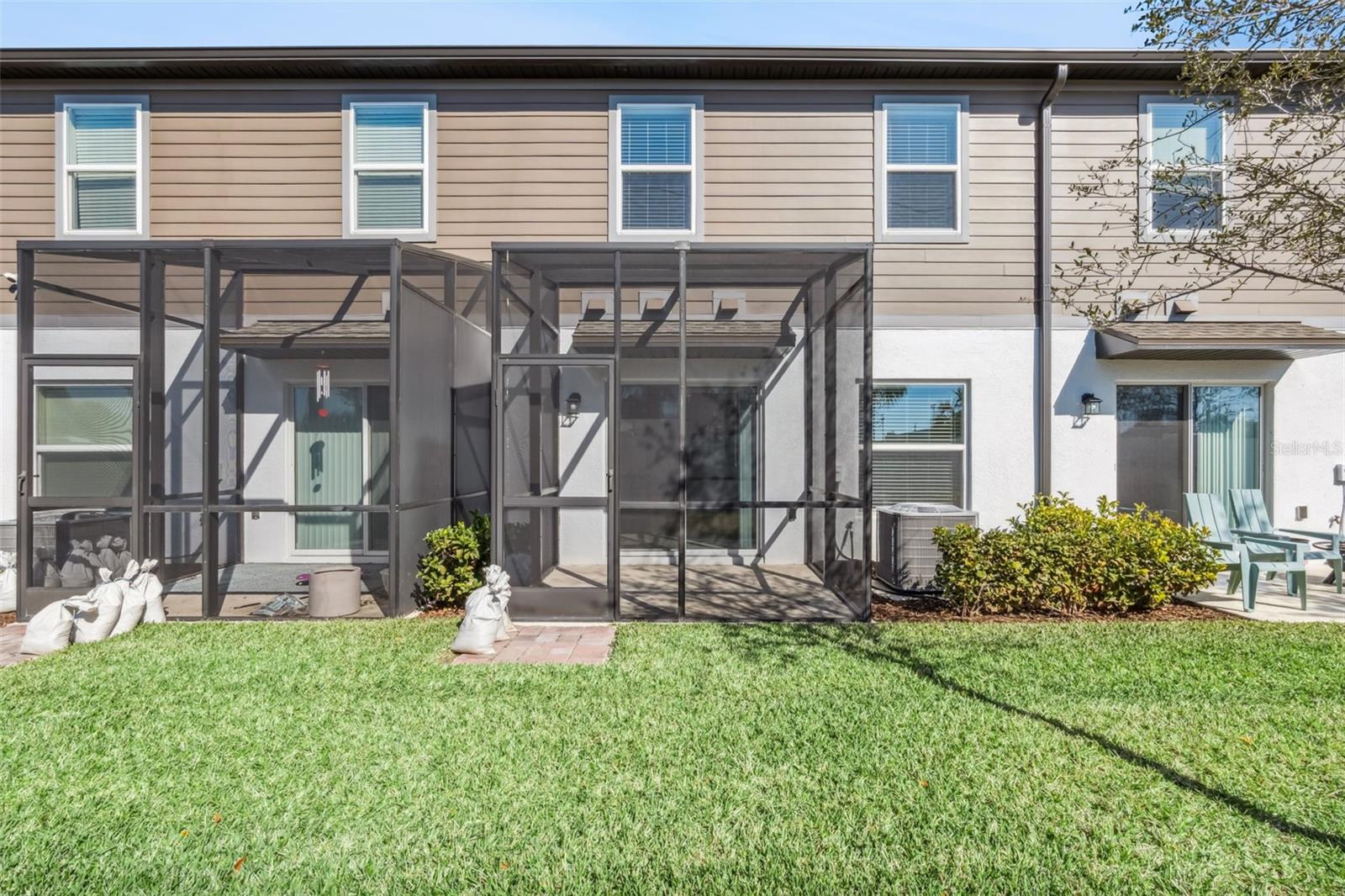 Image 19 of 20 For 141 Cape Honeysuckle Place