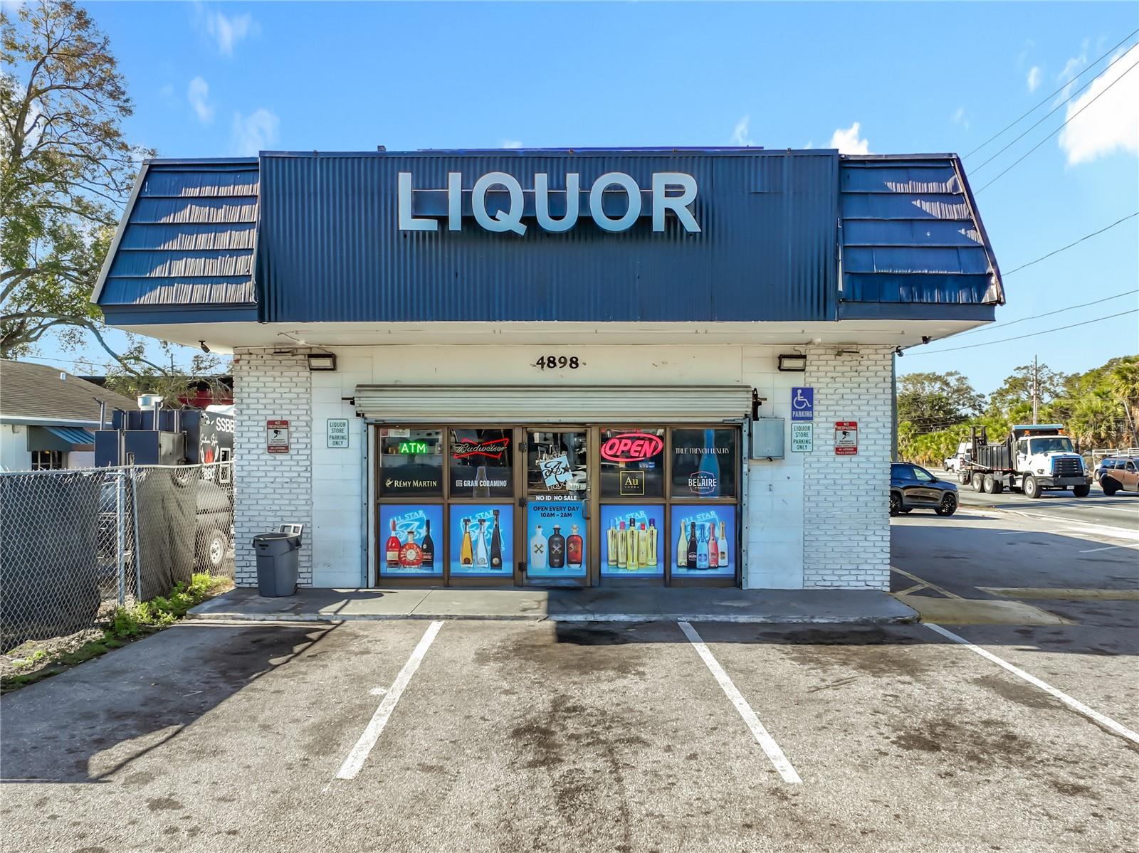 Image 3 of 43 For 4898 Edgewater Drive