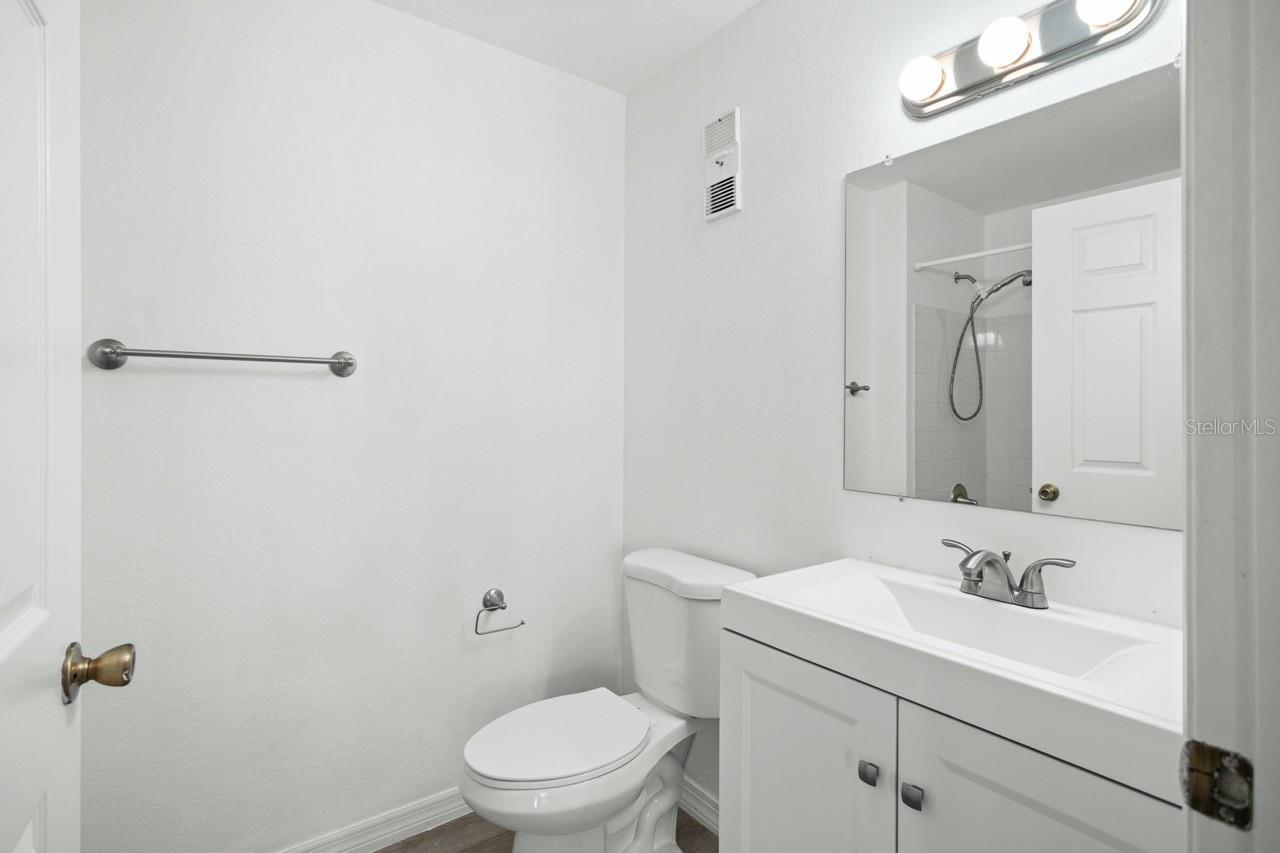 Image 24 of 28 For 13016 Plantation Park Circle 1129