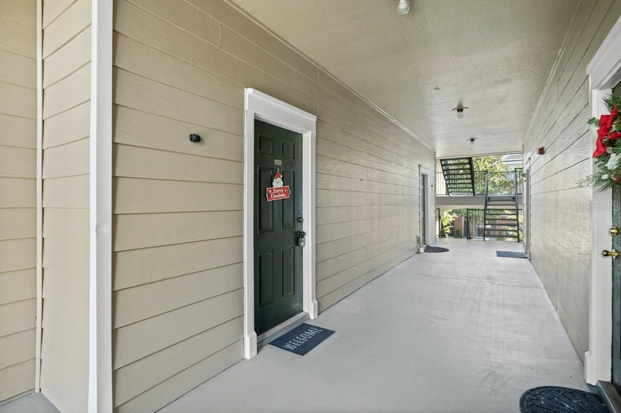 Image 4 of 28 For 13016 Plantation Park Circle 1129