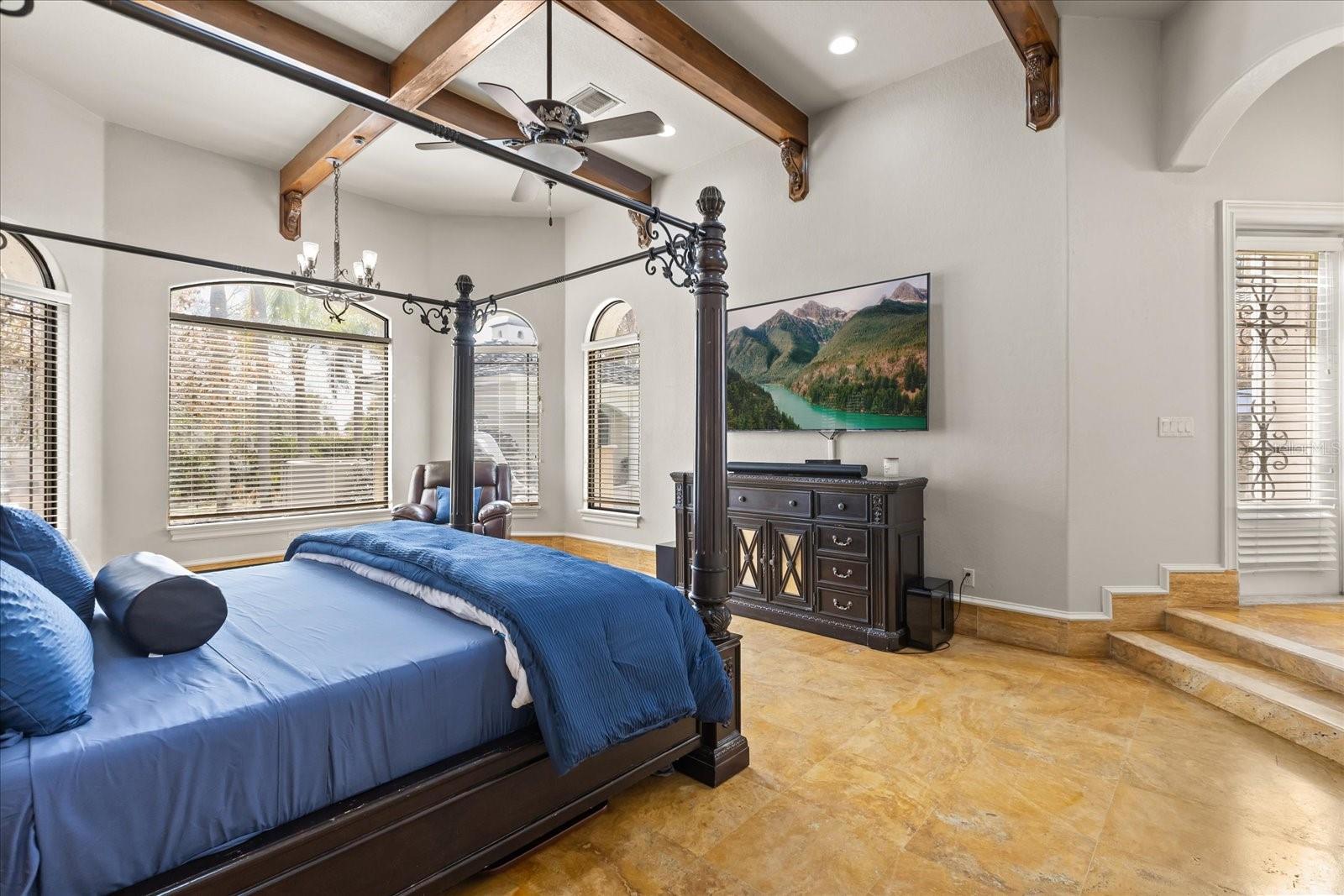 Image 27 of 89 For 3026 Porto Lago Court