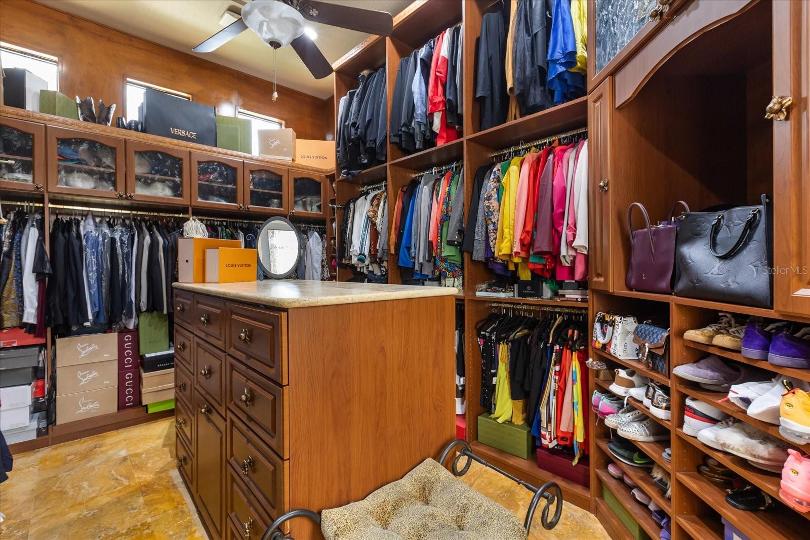 Image 32 of 89 For 3026 Porto Lago Court