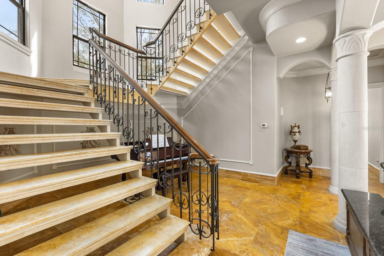 Image 33 of 89 For 3026 Porto Lago Court