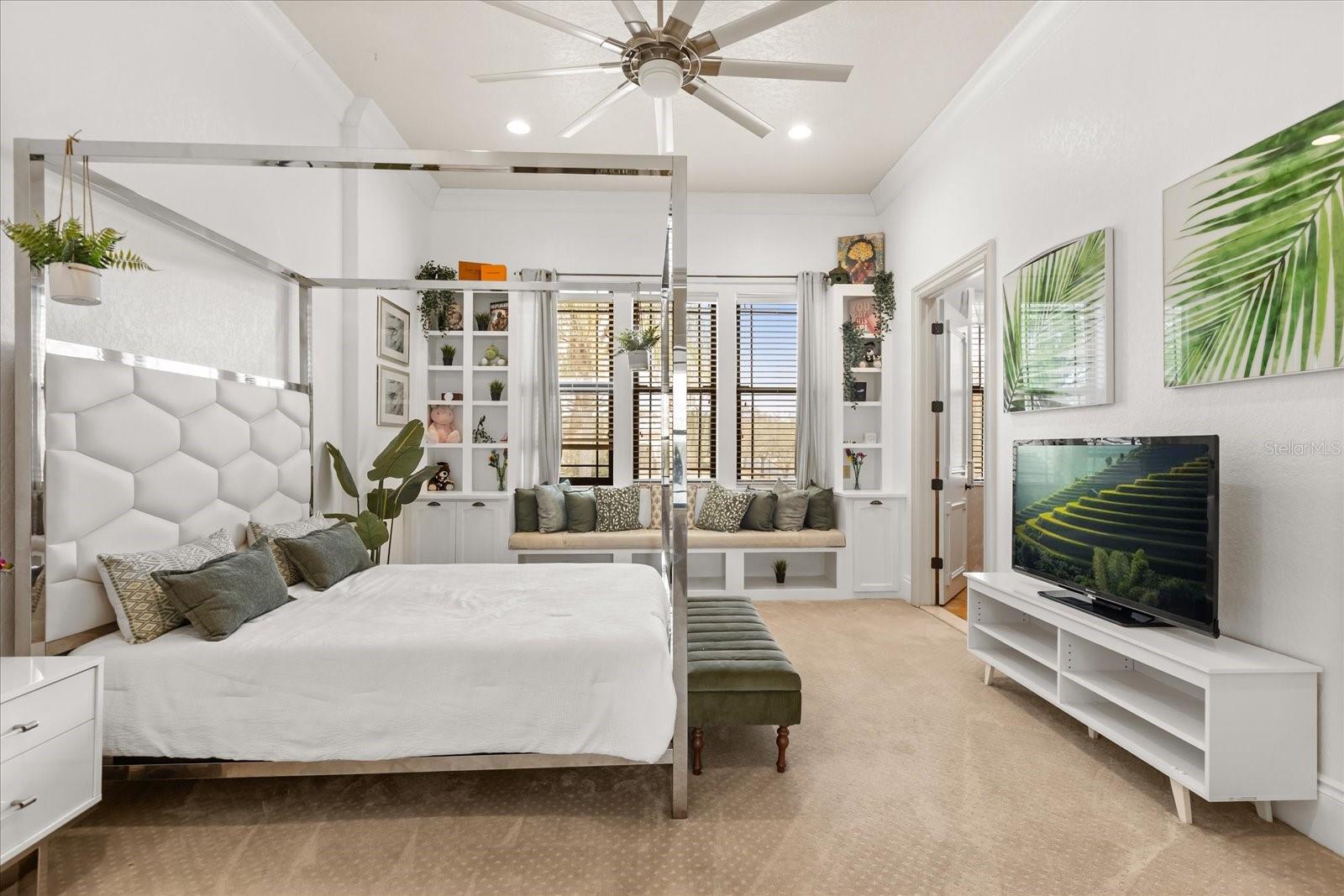 Image 39 of 89 For 3026 Porto Lago Court