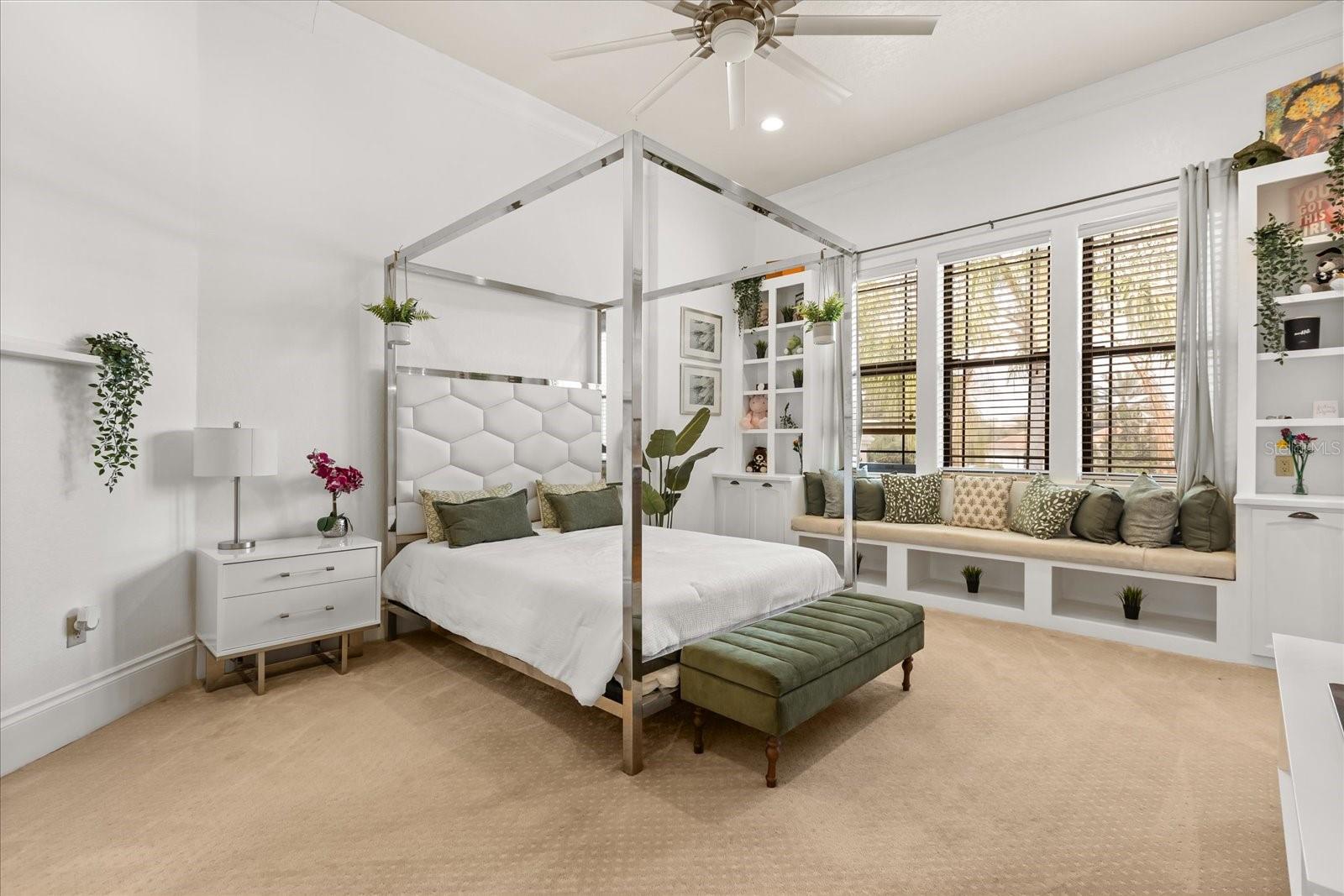 Image 40 of 89 For 3026 Porto Lago Court