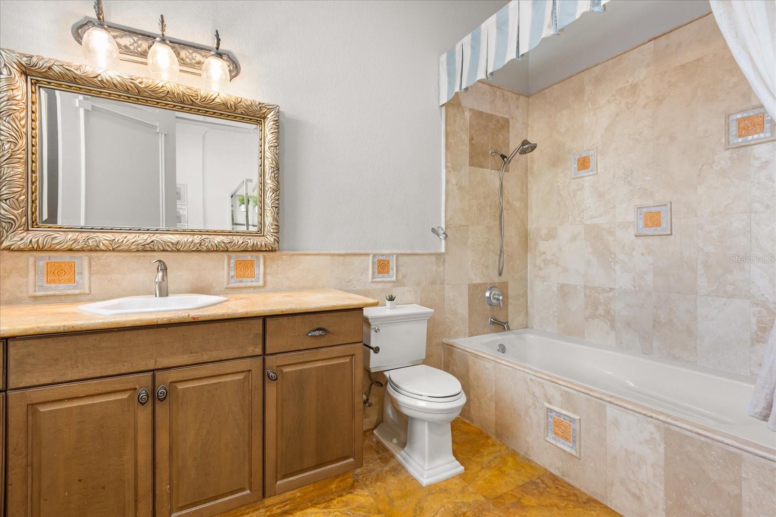 Image 42 of 89 For 3026 Porto Lago Court