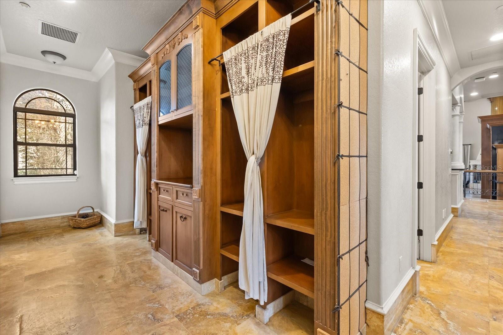 Image 59 of 89 For 3026 Porto Lago Court