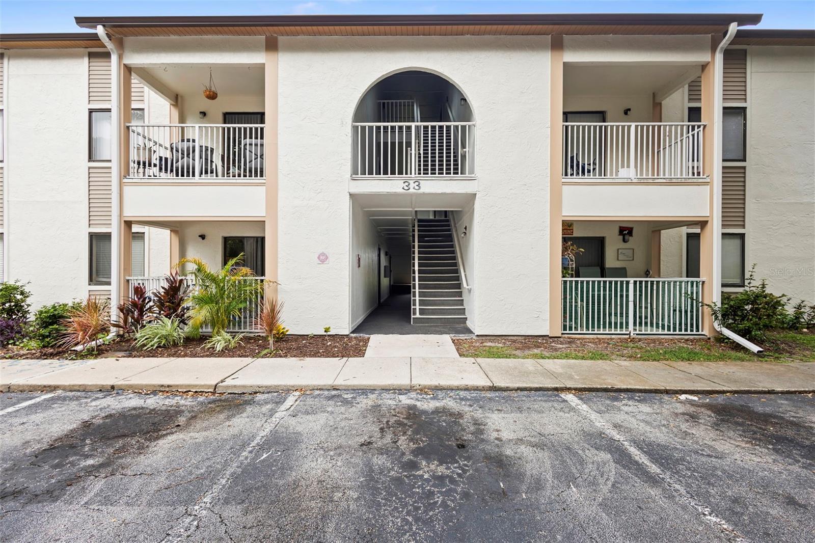 Image 29 of 30 For 3302 Oak Trail Run