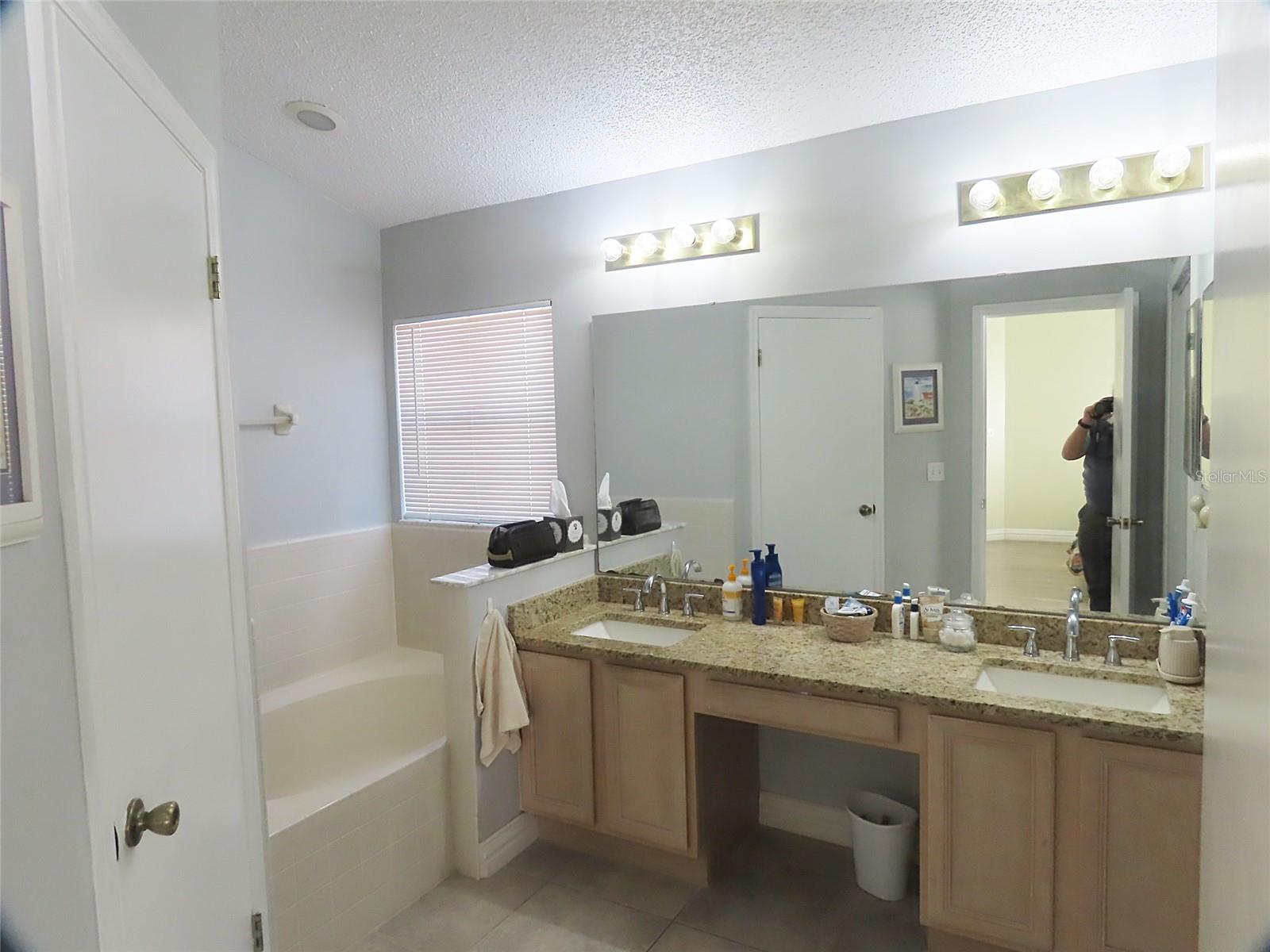 Image 12 of 21 For 1601 Boulder Creek Court