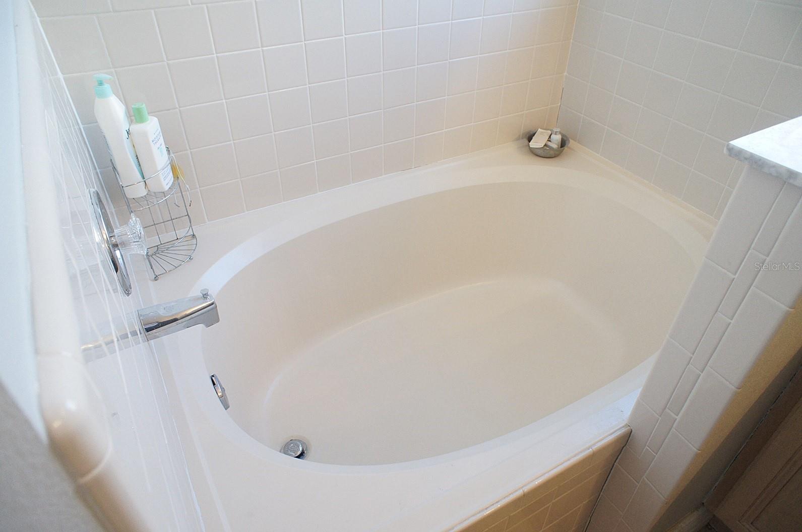 Image 13 of 21 For 1601 Boulder Creek Court