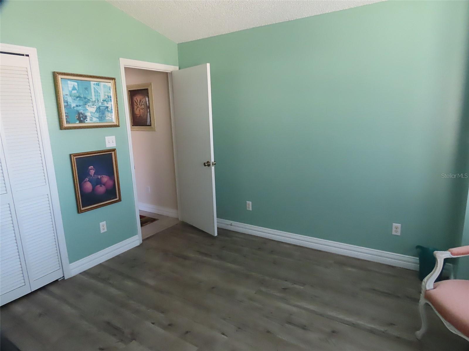 Image 16 of 21 For 1601 Boulder Creek Court