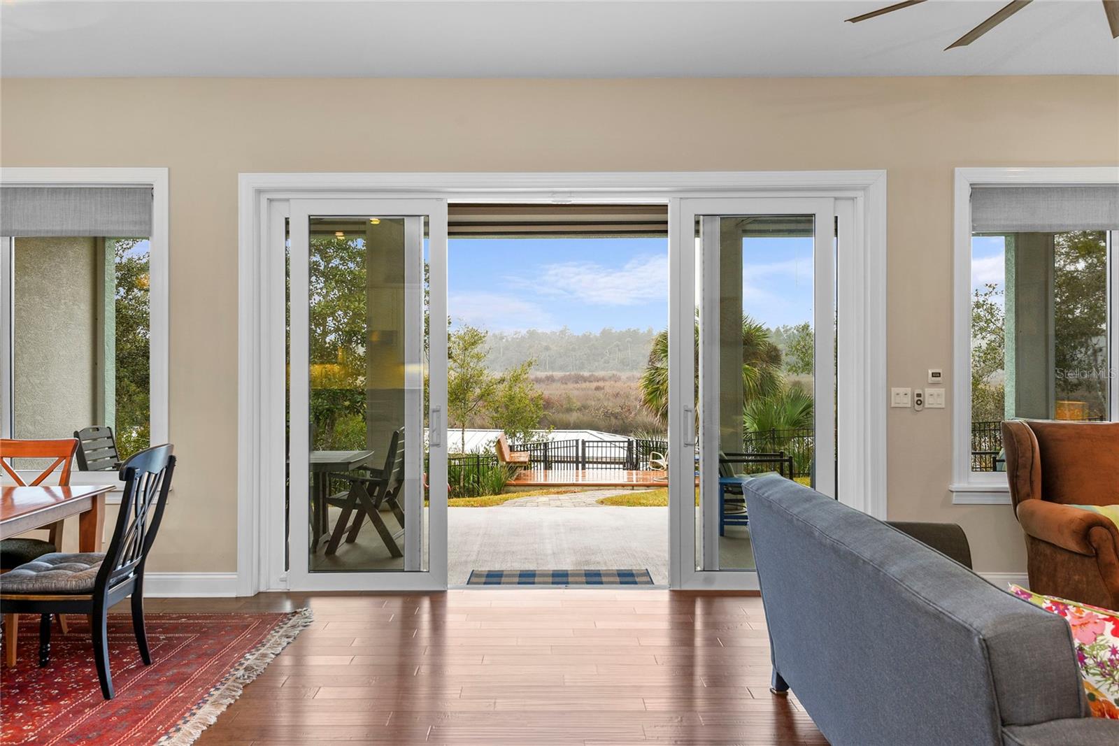 Image 10 of 49 For 825 Hewitt Drive