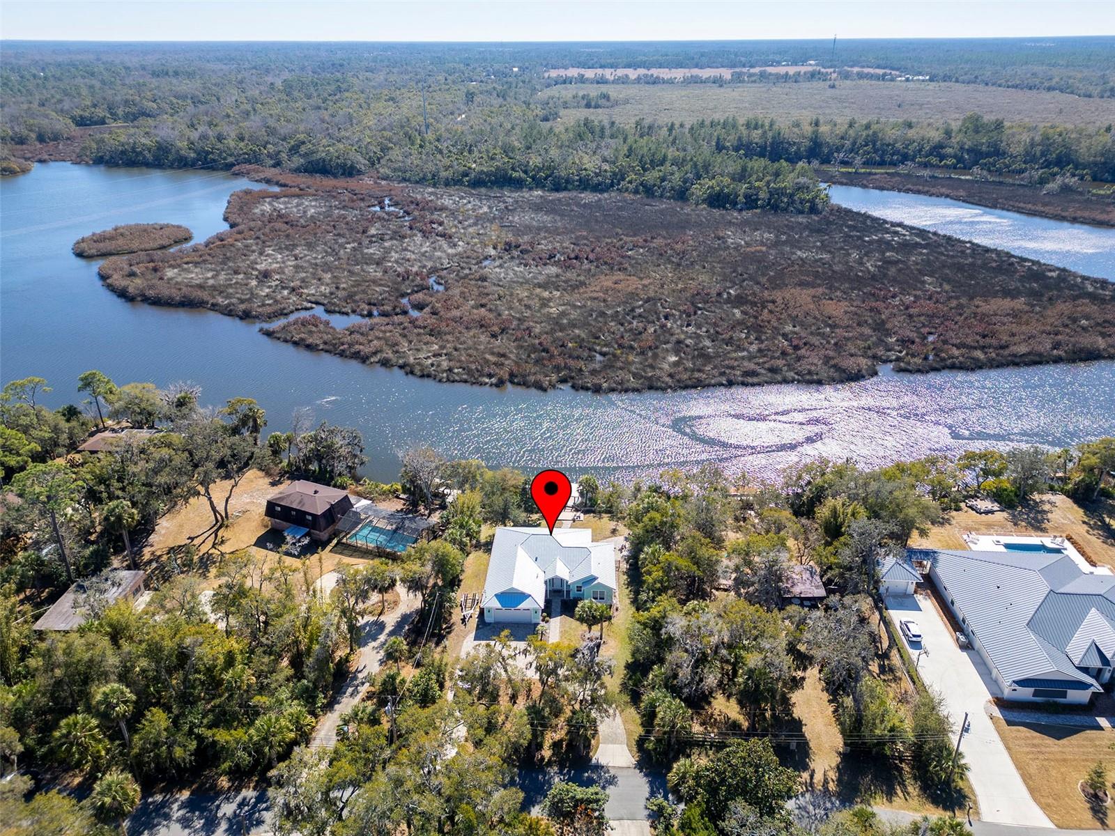 Image 2 of 49 For 825 Hewitt Drive