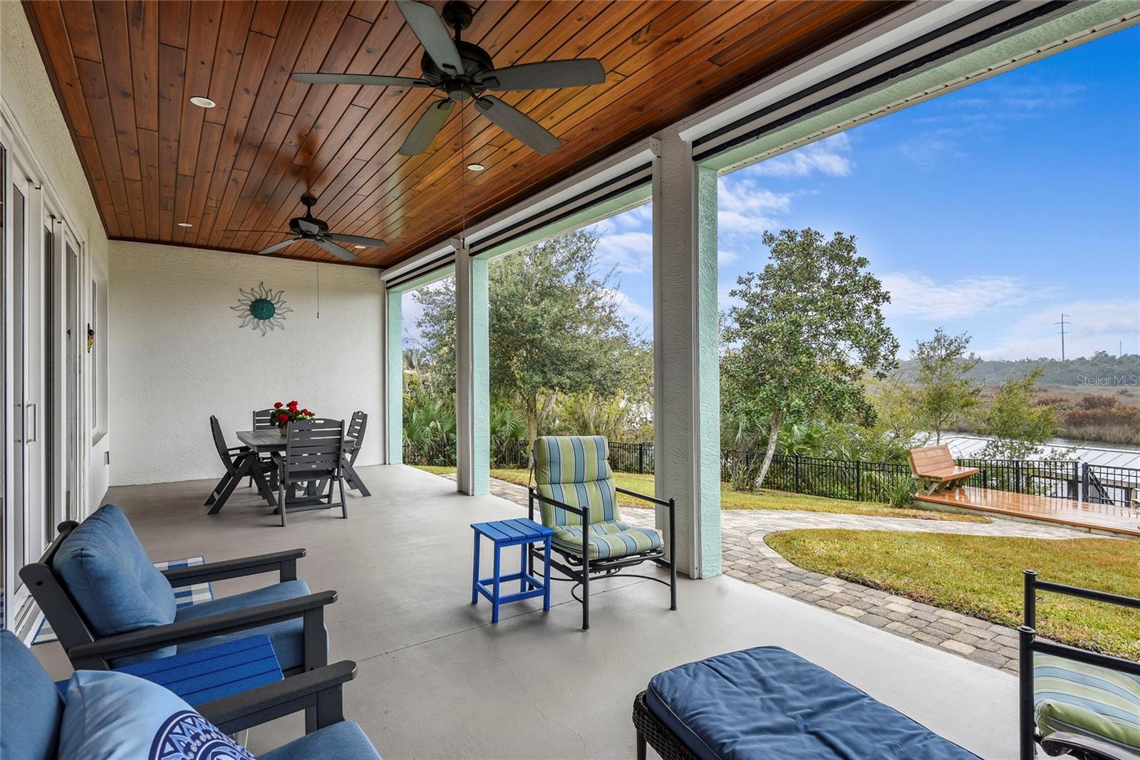 Image 28 of 49 For 825 Hewitt Drive