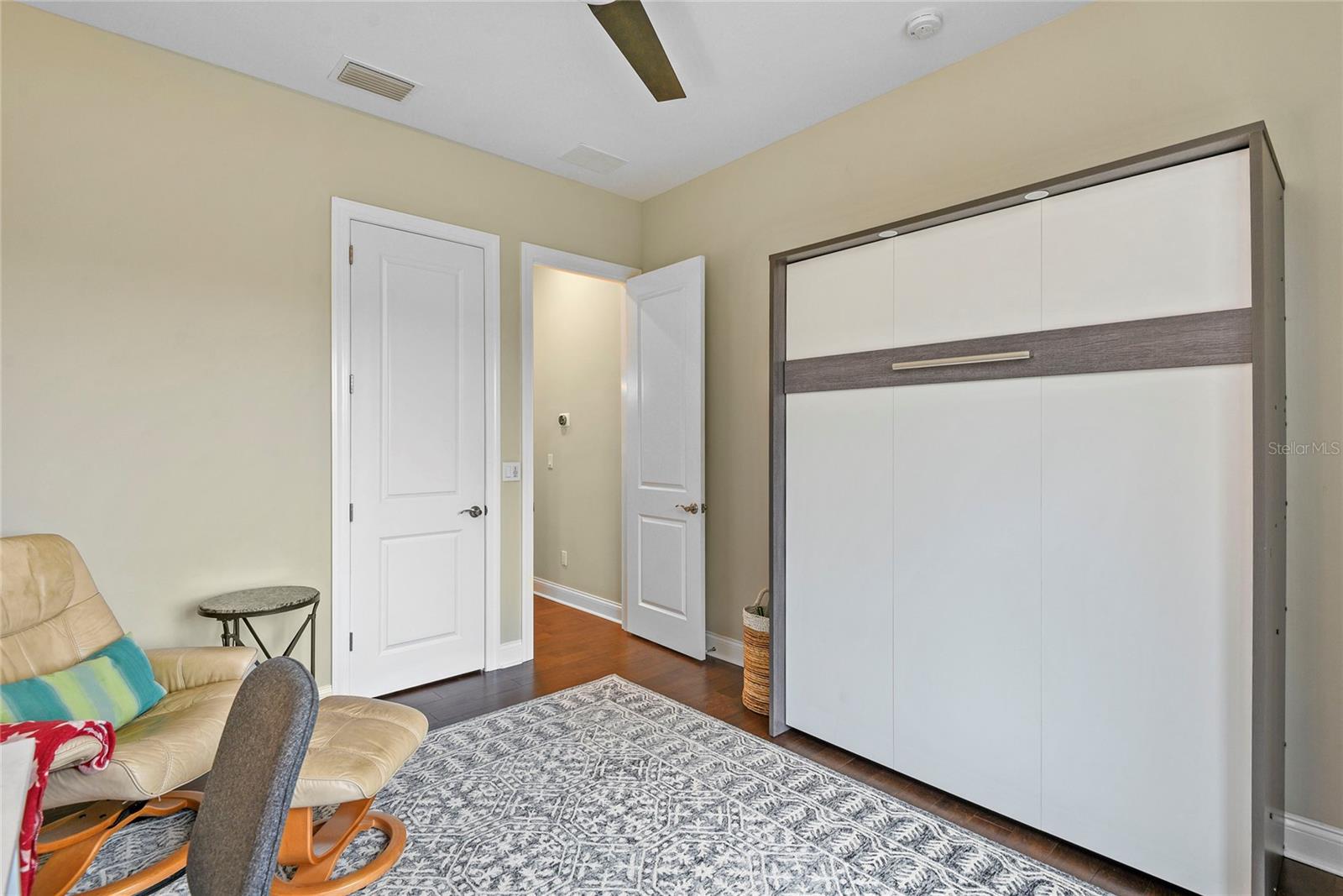 Image 39 of 49 For 825 Hewitt Drive