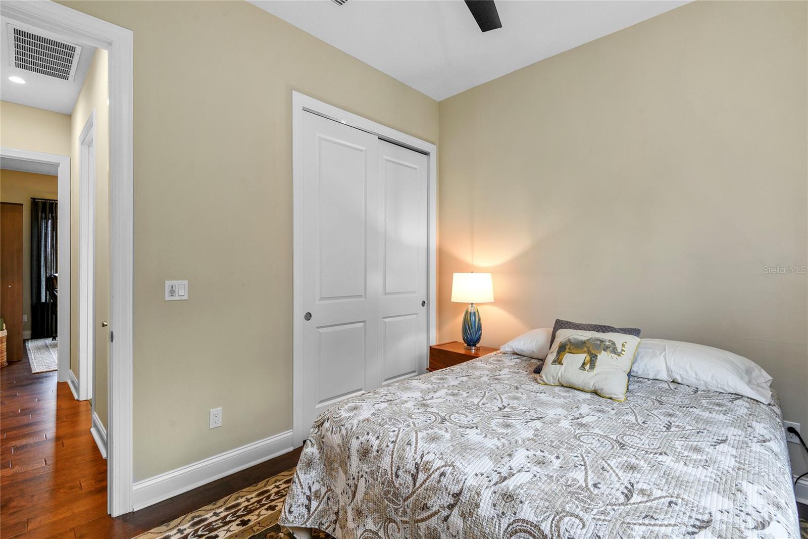 Image 42 of 49 For 825 Hewitt Drive