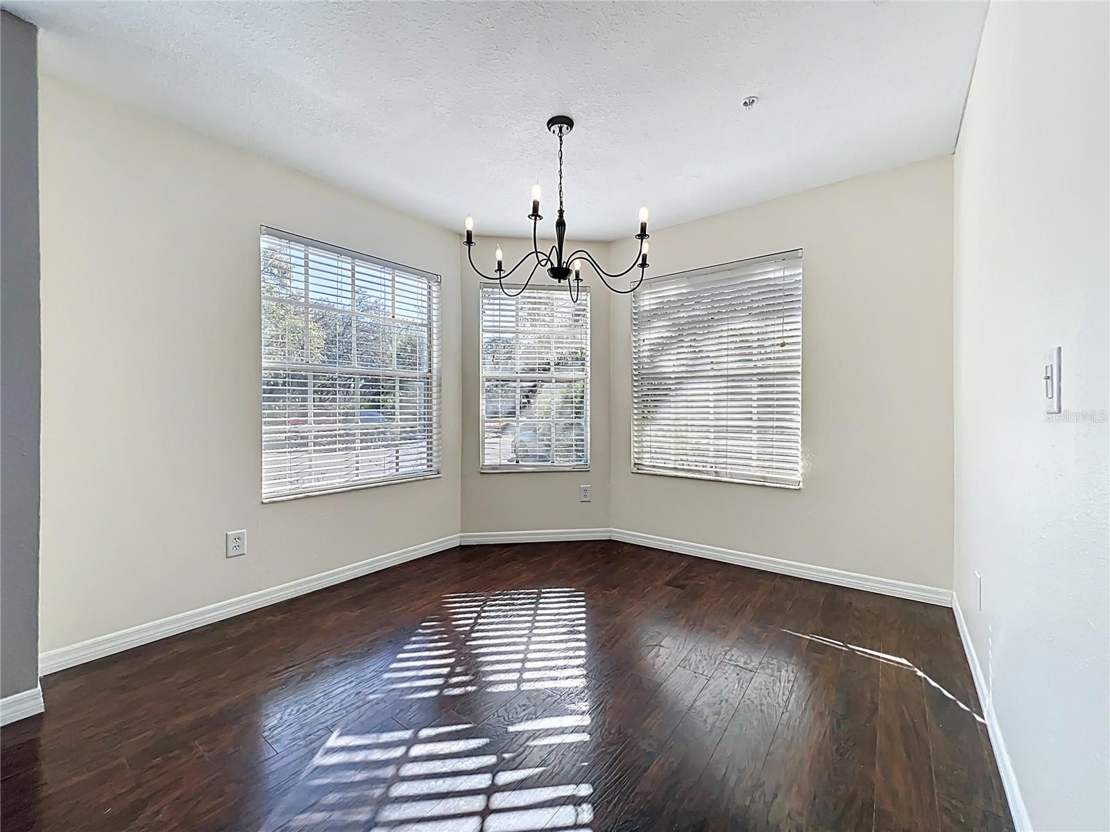 Image 10 of 24 For 1140 Exceller Court 100