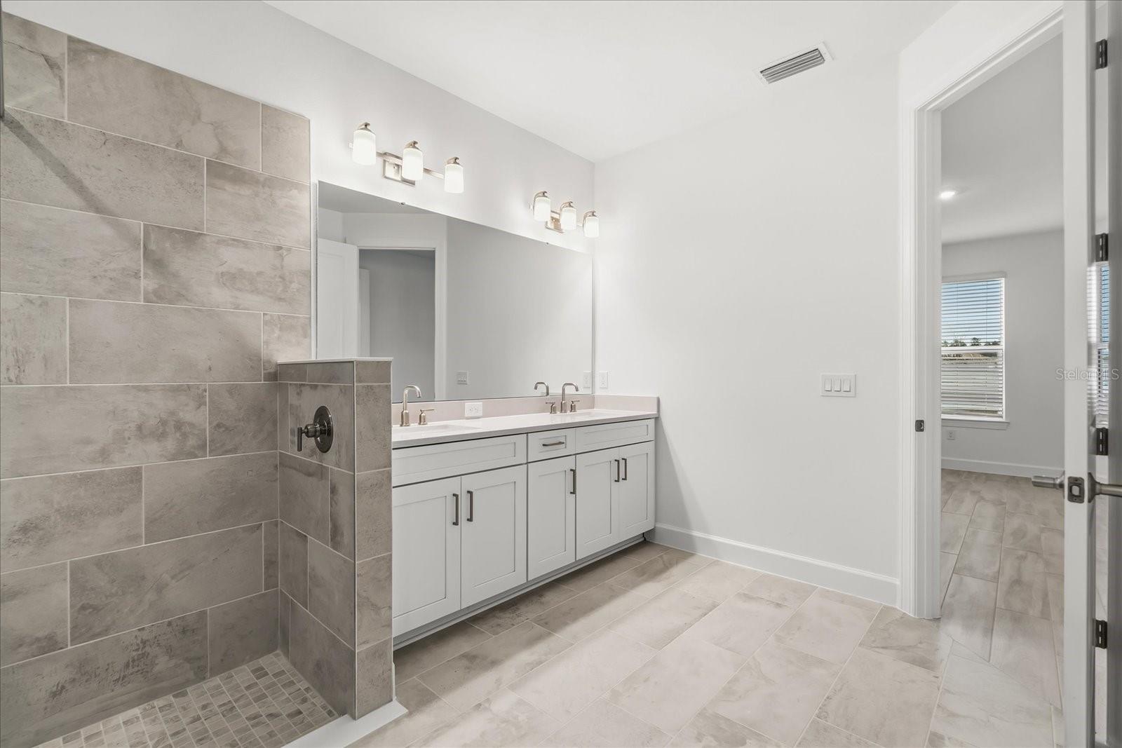 Image 29 of 37 For 4240 Barbuda Lane