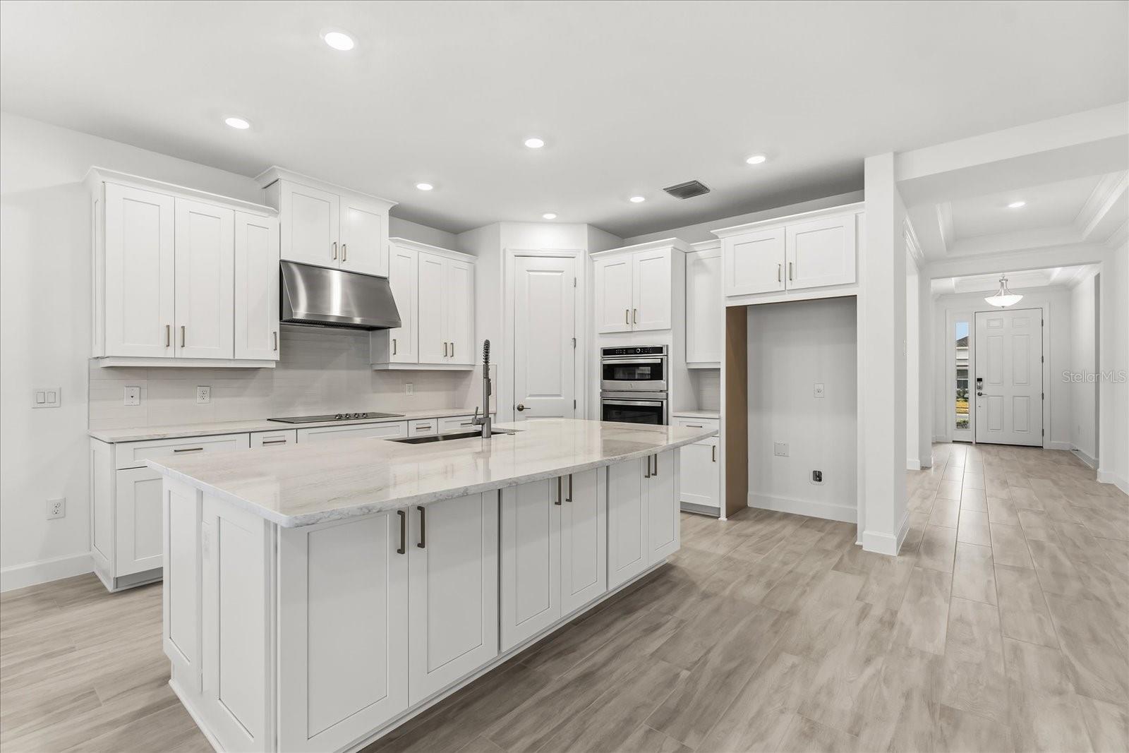 Image 6 of 37 For 4240 Barbuda Lane