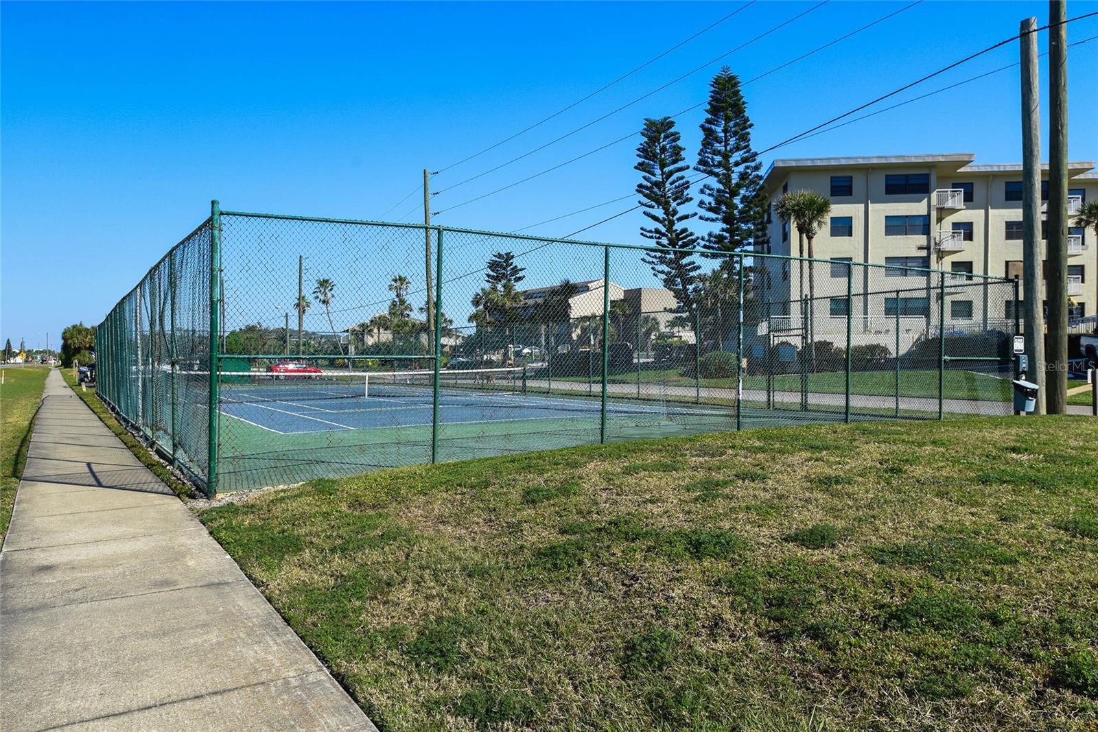 Image 39 of 44 For 4821 Saxon Drive B-213