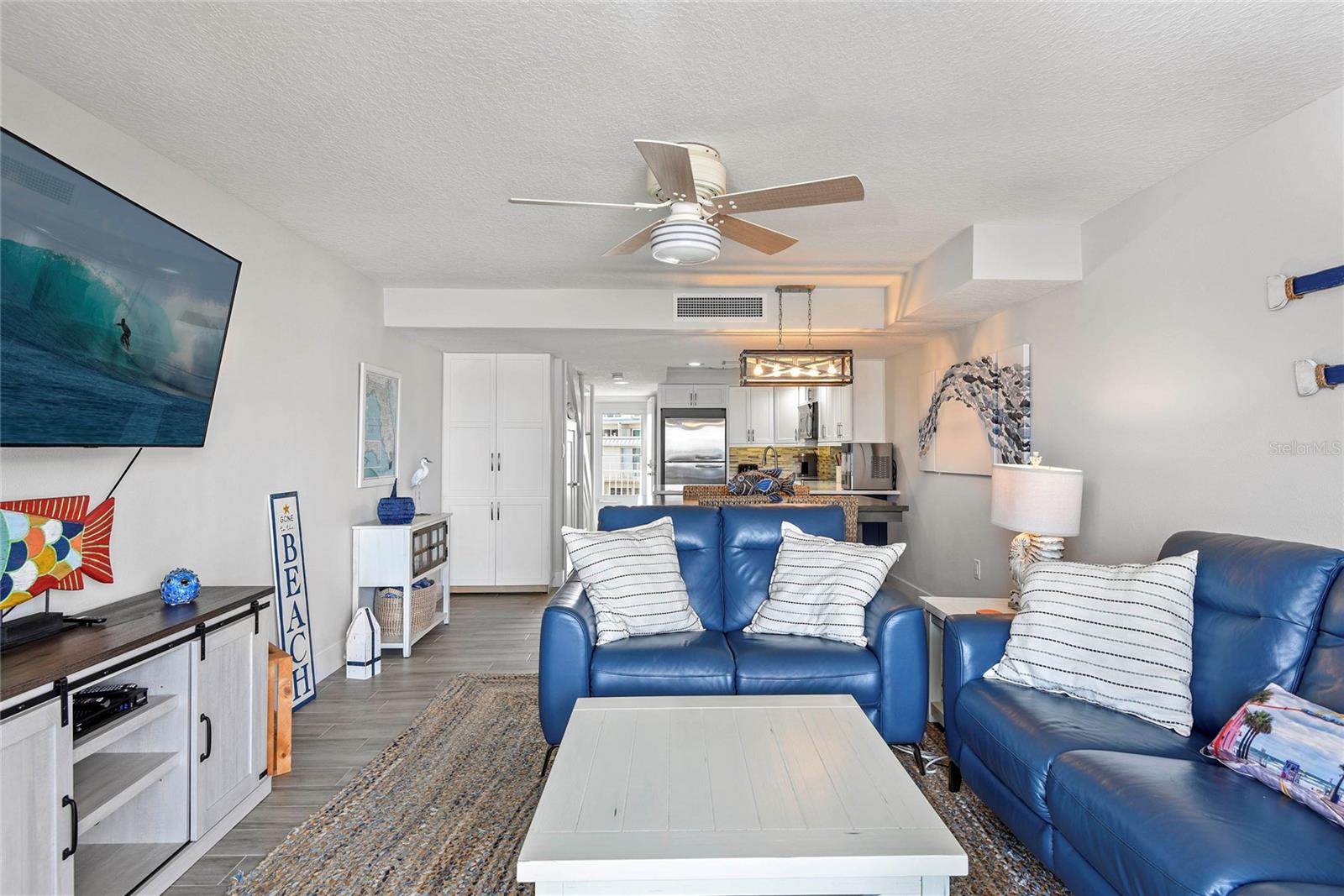 Image 13 of 34 For 4841 Saxon Drive B-216