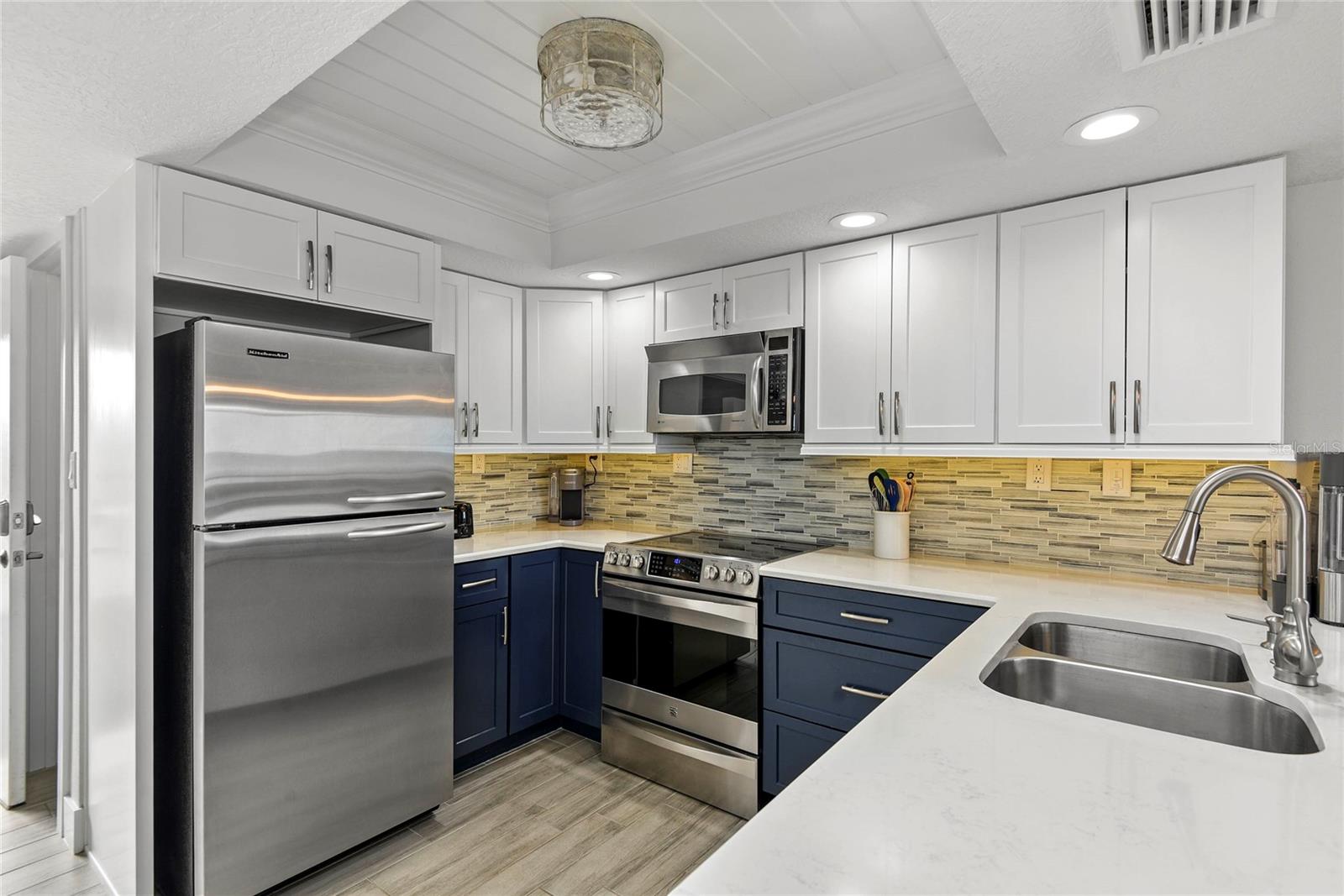 Image 8 of 34 For 4841 Saxon Drive B-216