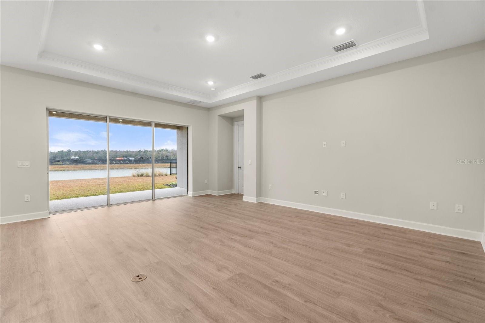 Image 24 of 37 For 5682 Nevis Terrace