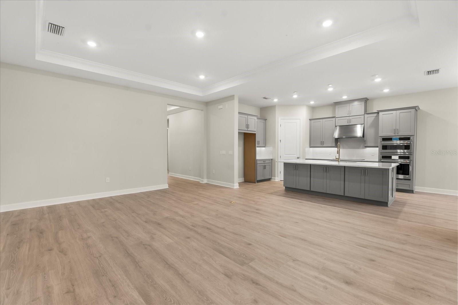 Image 3 of 37 For 5682 Nevis Terrace