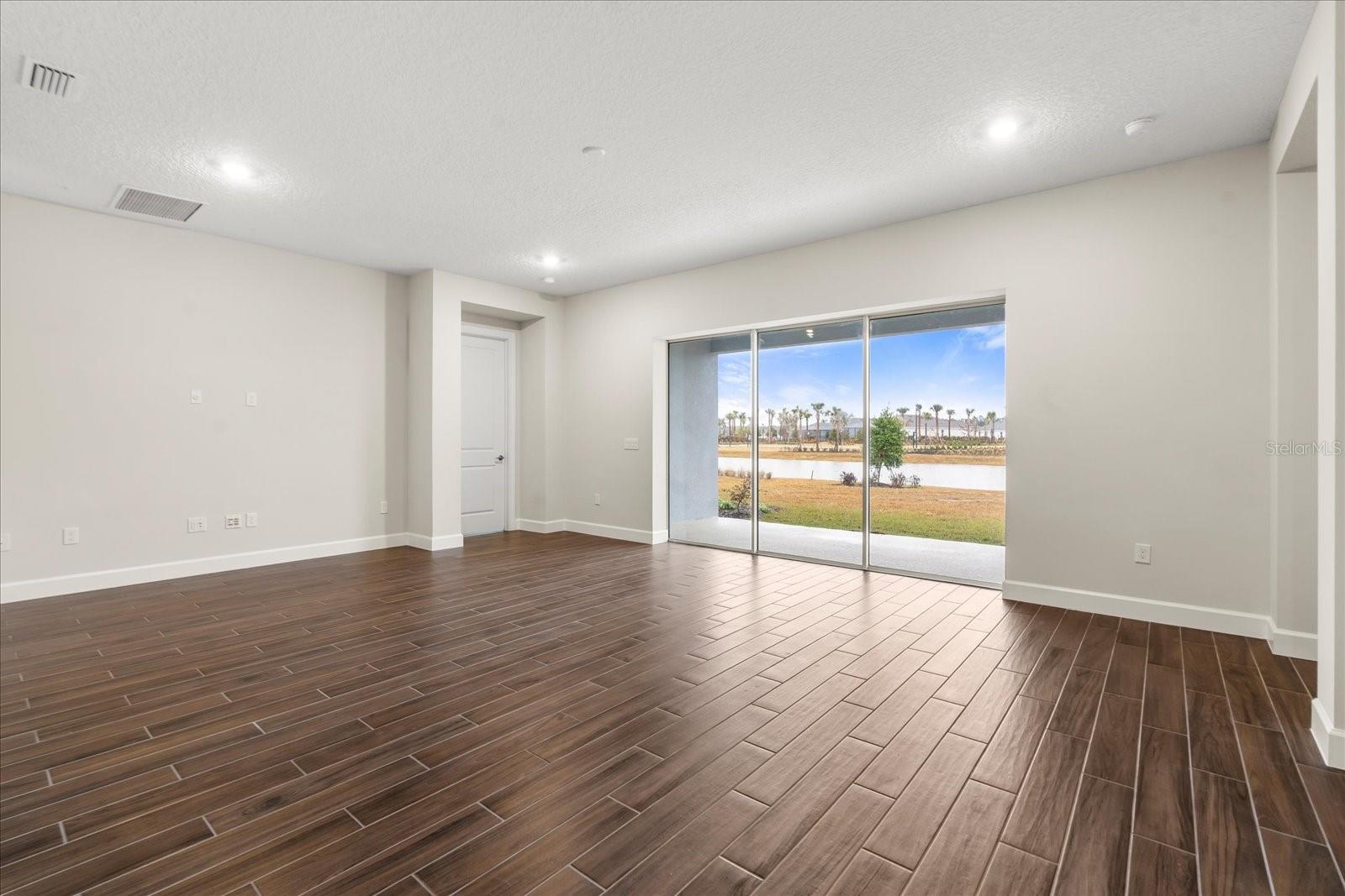 Image 25 of 32 For 5683 Nevis Terrace