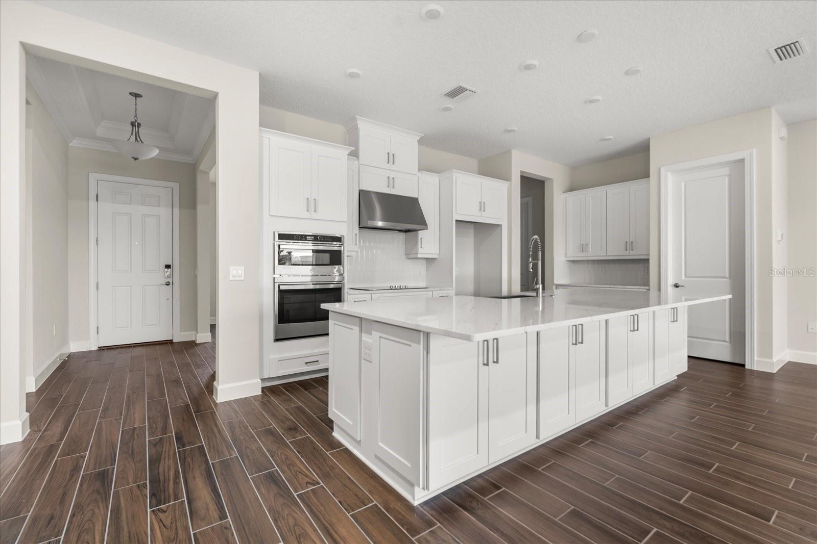 Image 3 of 32 For 5683 Nevis Terrace