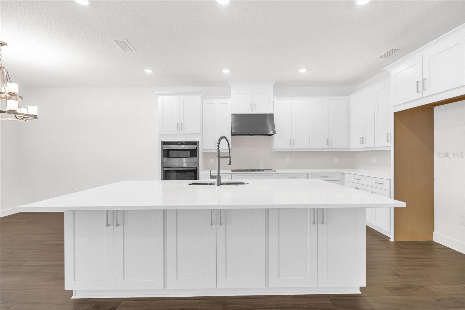 Image 3 of 25 For 4246 Barbuda Lane