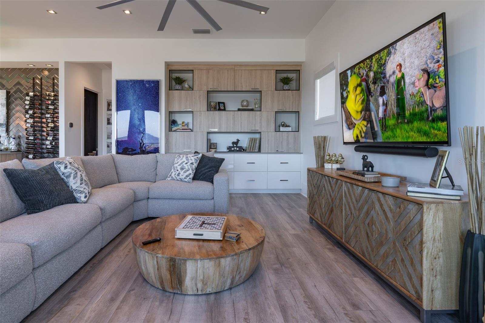 Image 17 of 85 For 6480 Atlantic Avenue