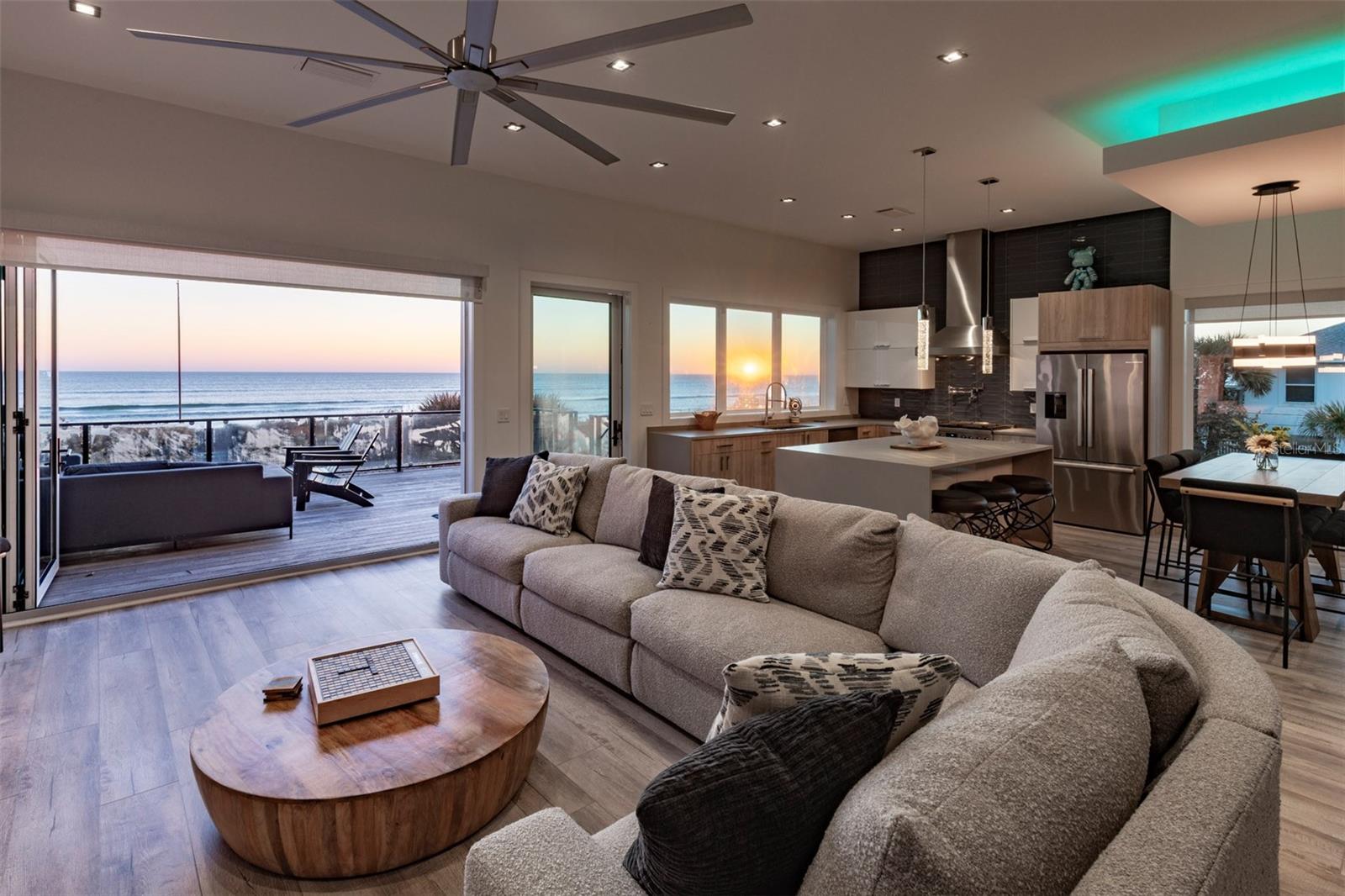 Image 18 of 85 For 6480 Atlantic Avenue