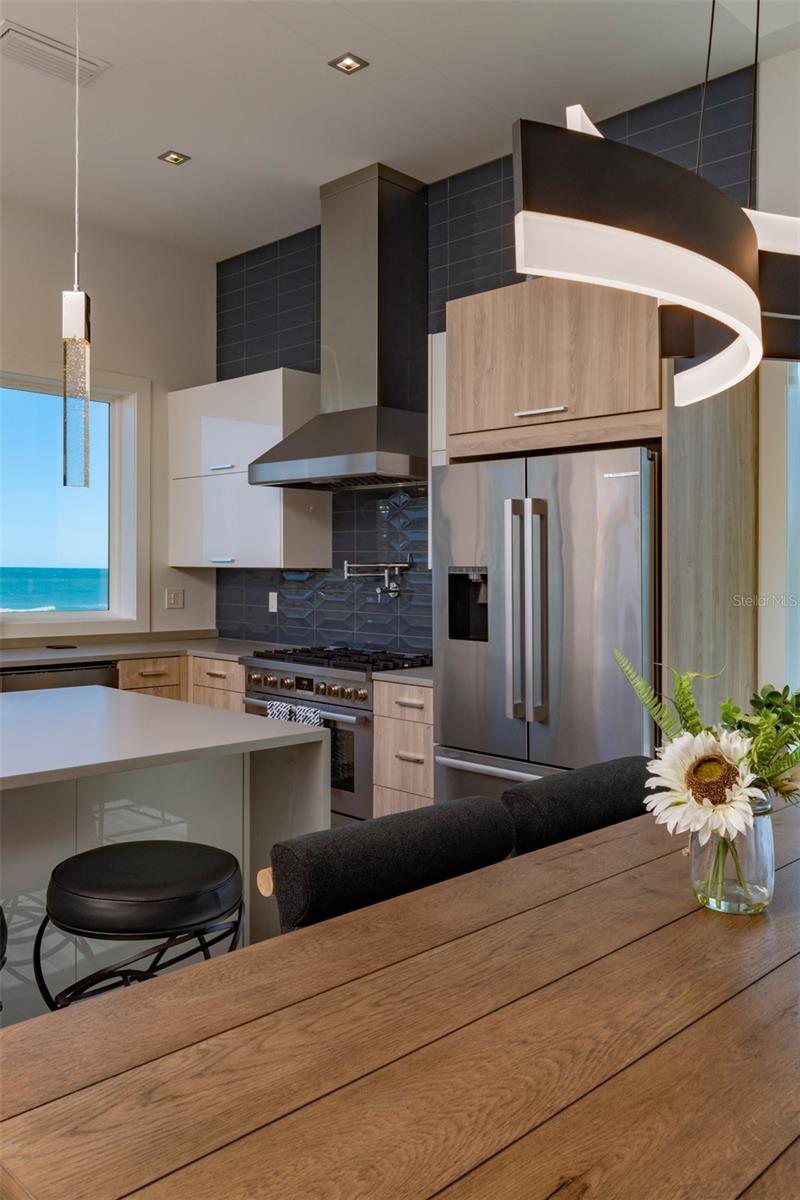 Image 21 of 85 For 6480 Atlantic Avenue